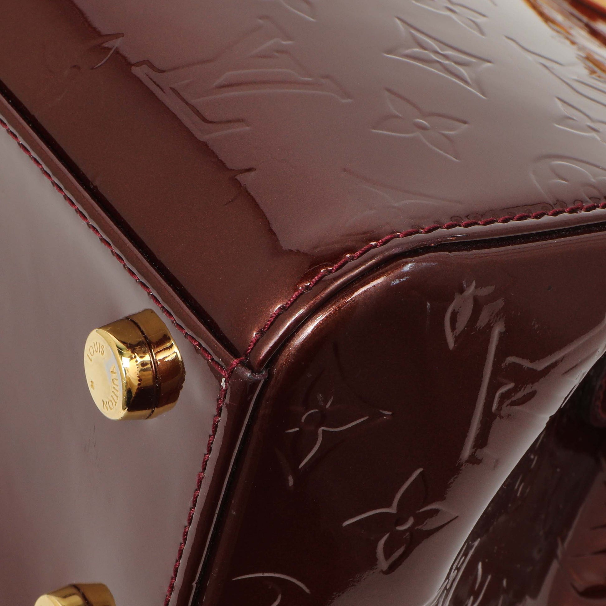Exclusive Louis Vuitton Rouge Fauviste Vernis Brea MM — Detail View