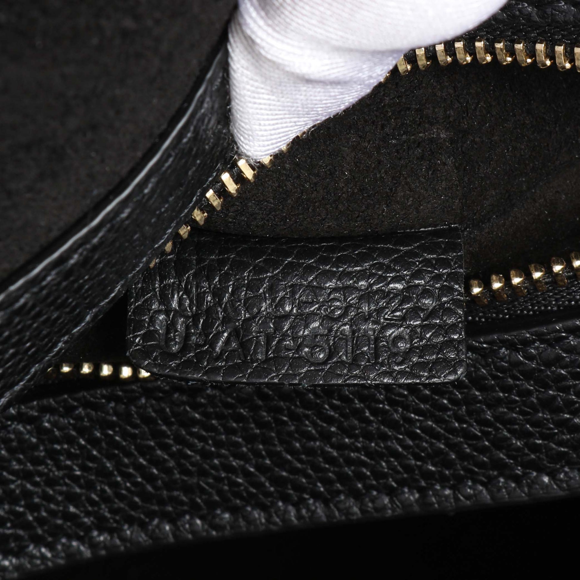 Exclusive Celine Black Soft Grained Calfskin Medium Belt Cabas Phantom — Alternate View 7