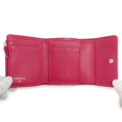 Exclusive Chanel Fuchsia Quilted Caviar Boy Compact Wallet — Alternate View 14