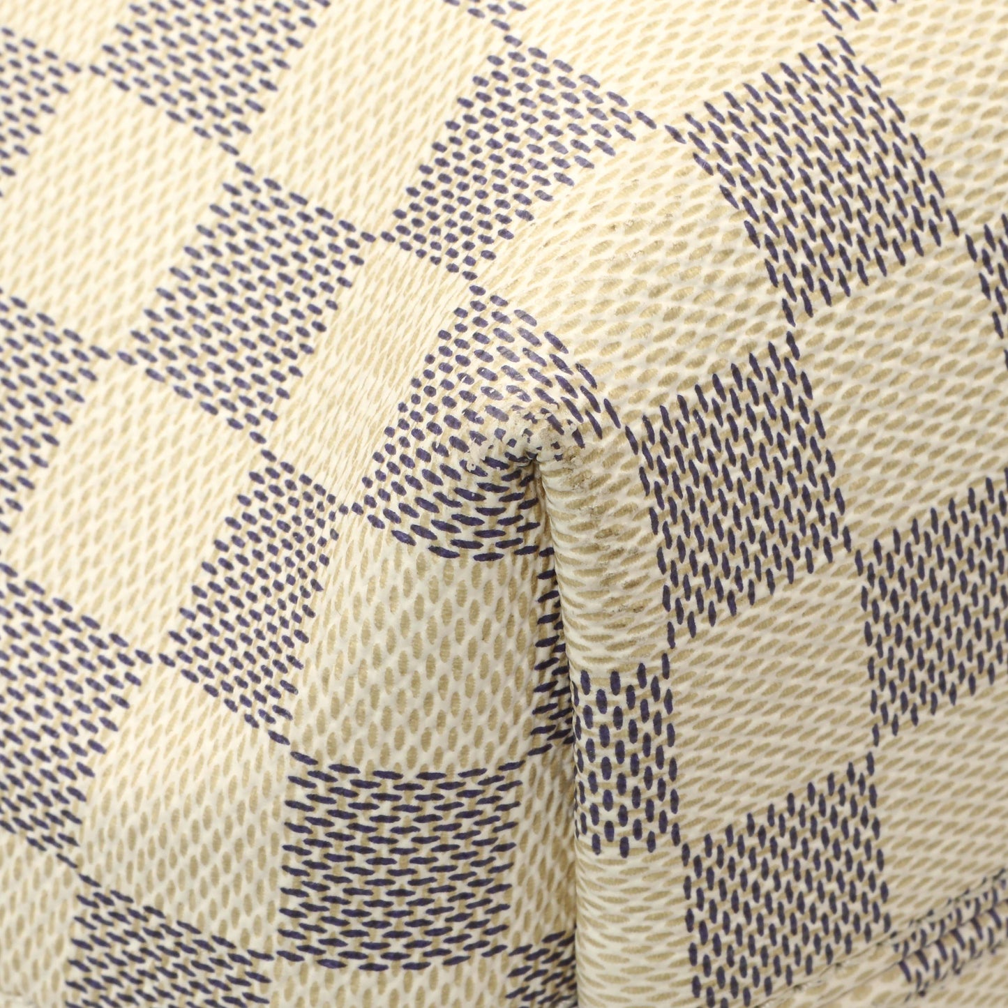 Exclusive Louis Vuitton Damier Azur Graceful PM — Top View
