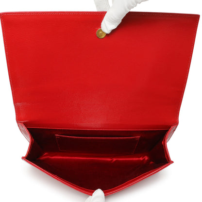 Exclusive Saint Laurent Red Textured Patent Monogram Large Belle De Jour Clutch — Alternate View 10