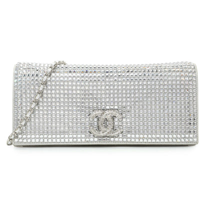 Exclusive Chanel 2015 Cruise Paris-Dubai Strass Crystal East West Clutch — Front View
