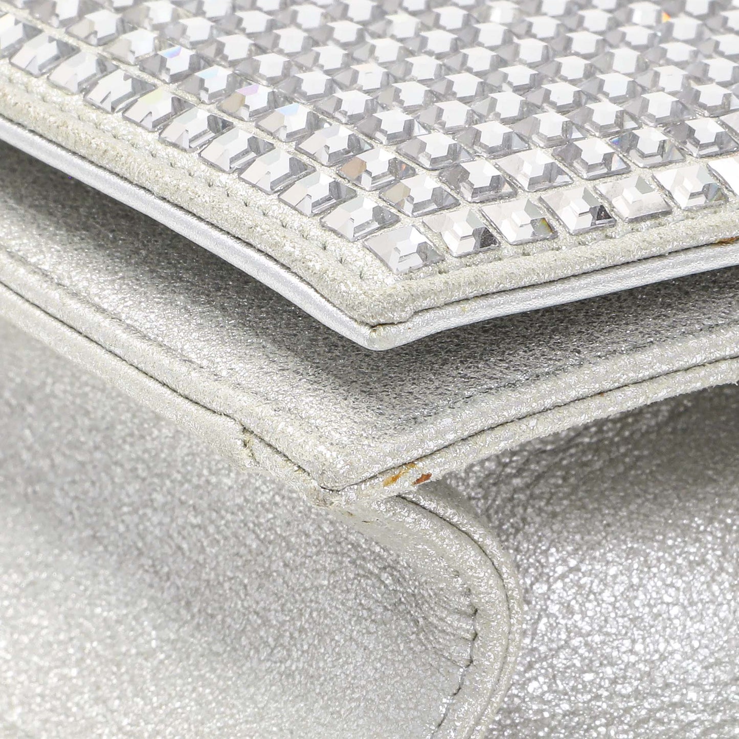 Exclusive Chanel 2015 Cruise Paris-Dubai Strass Crystal East West Clutch — Detail View