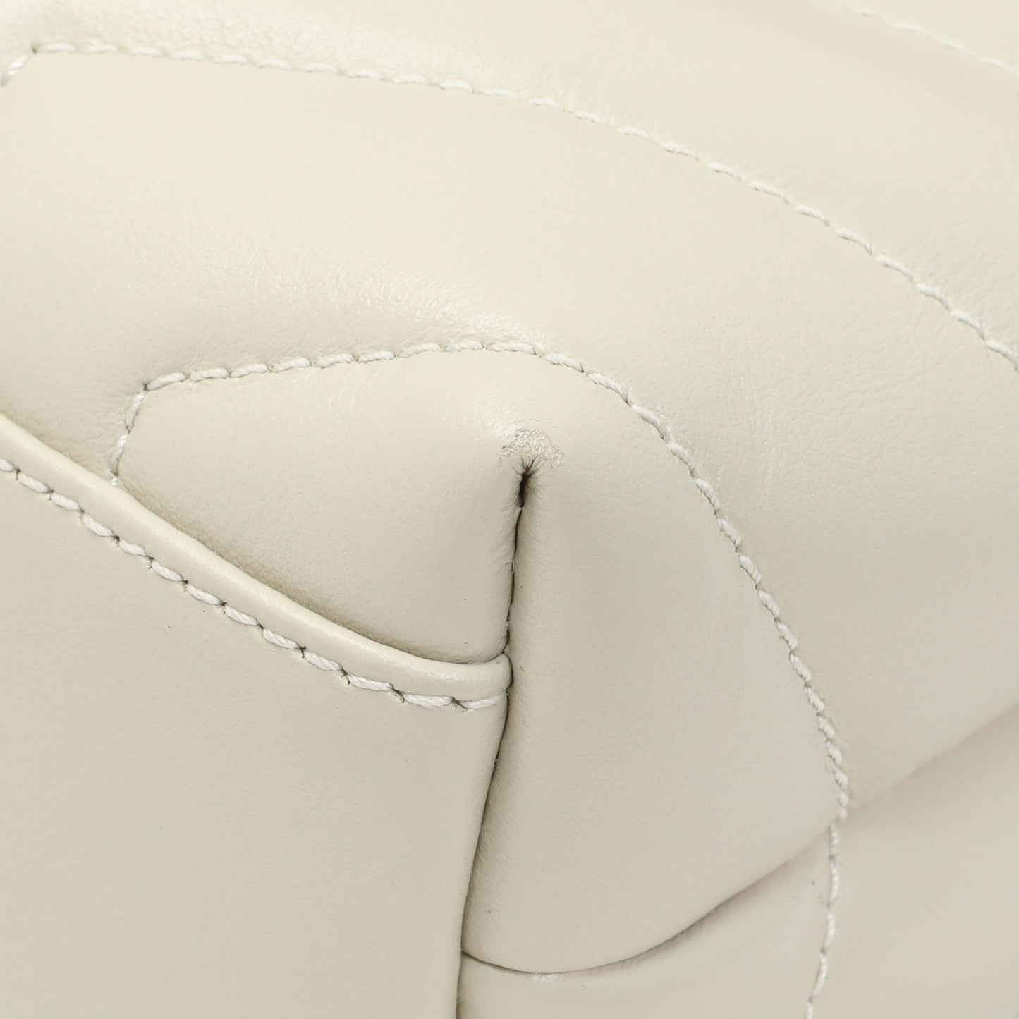 Exclusive Saint Laurent Crema Calfskin Monogram Toy Loulou Crossbody — Detail View