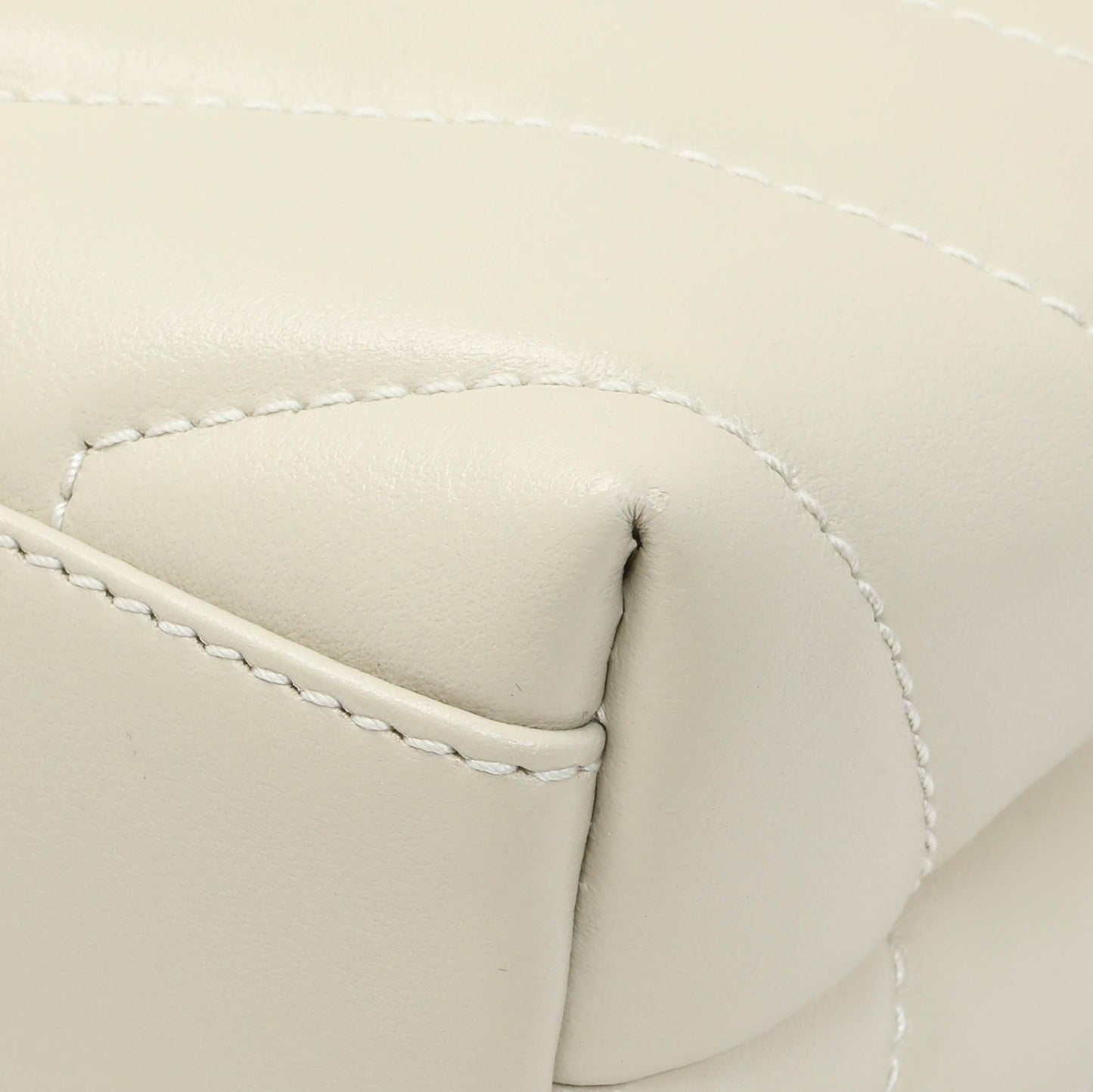 Exclusive Saint Laurent Crema Calfskin Monogram Toy Loulou Crossbody — Alternate View 7