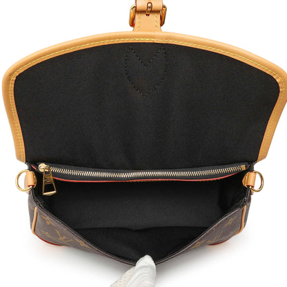 Exclusive Louis Vuitton Monogram Diane — Top View