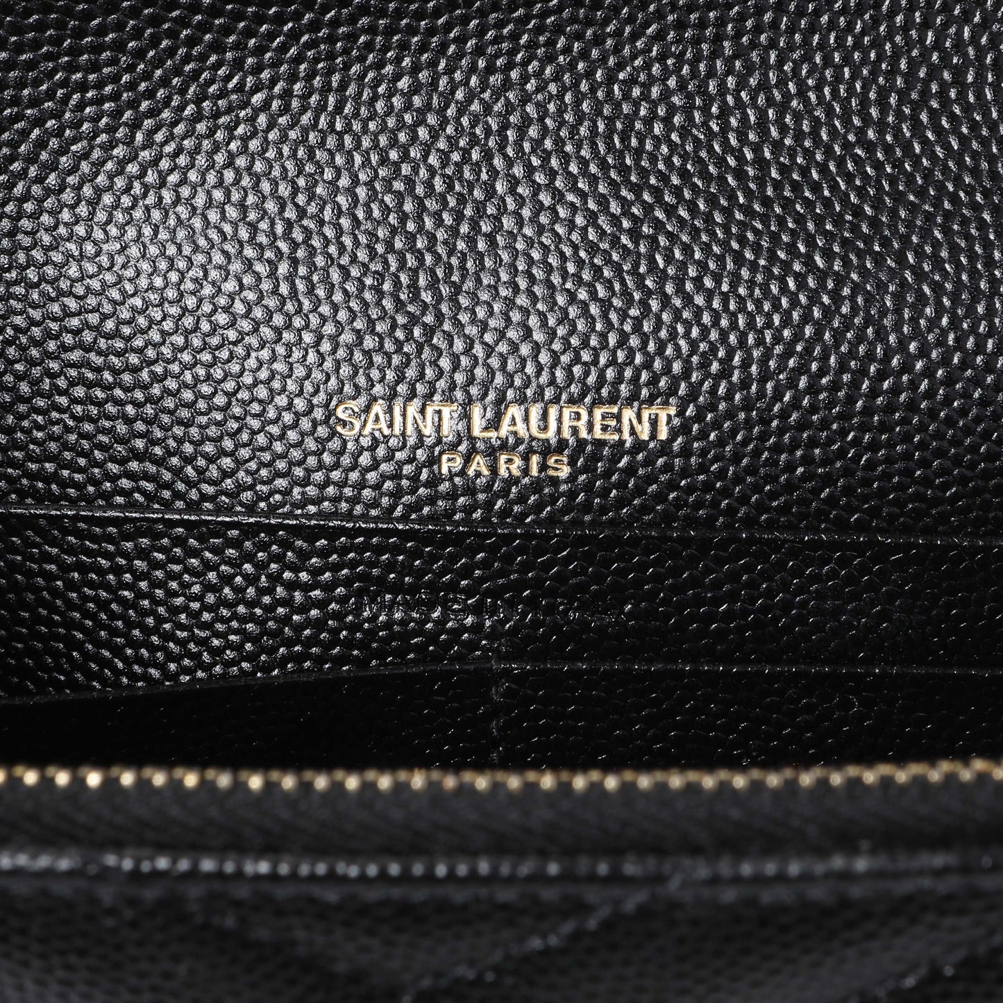 Exclusive Saint Laurent Black Grain De Poudre Matelasse Chevron Monogram Envelope Chain Wallet — Detail View