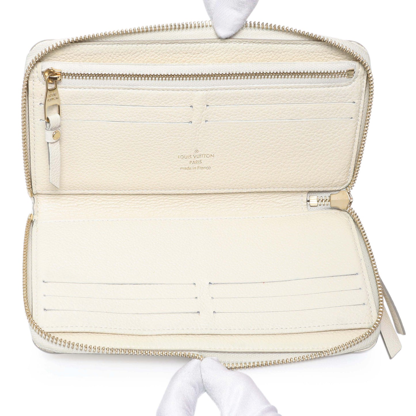 Exclusive Louis Vuitton White Empreinte Zippy Organizer — Top View