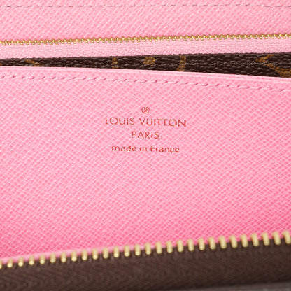 Exclusive Louis Vuitton 2023 Christmas Animation Zippy Wallet — Detail View