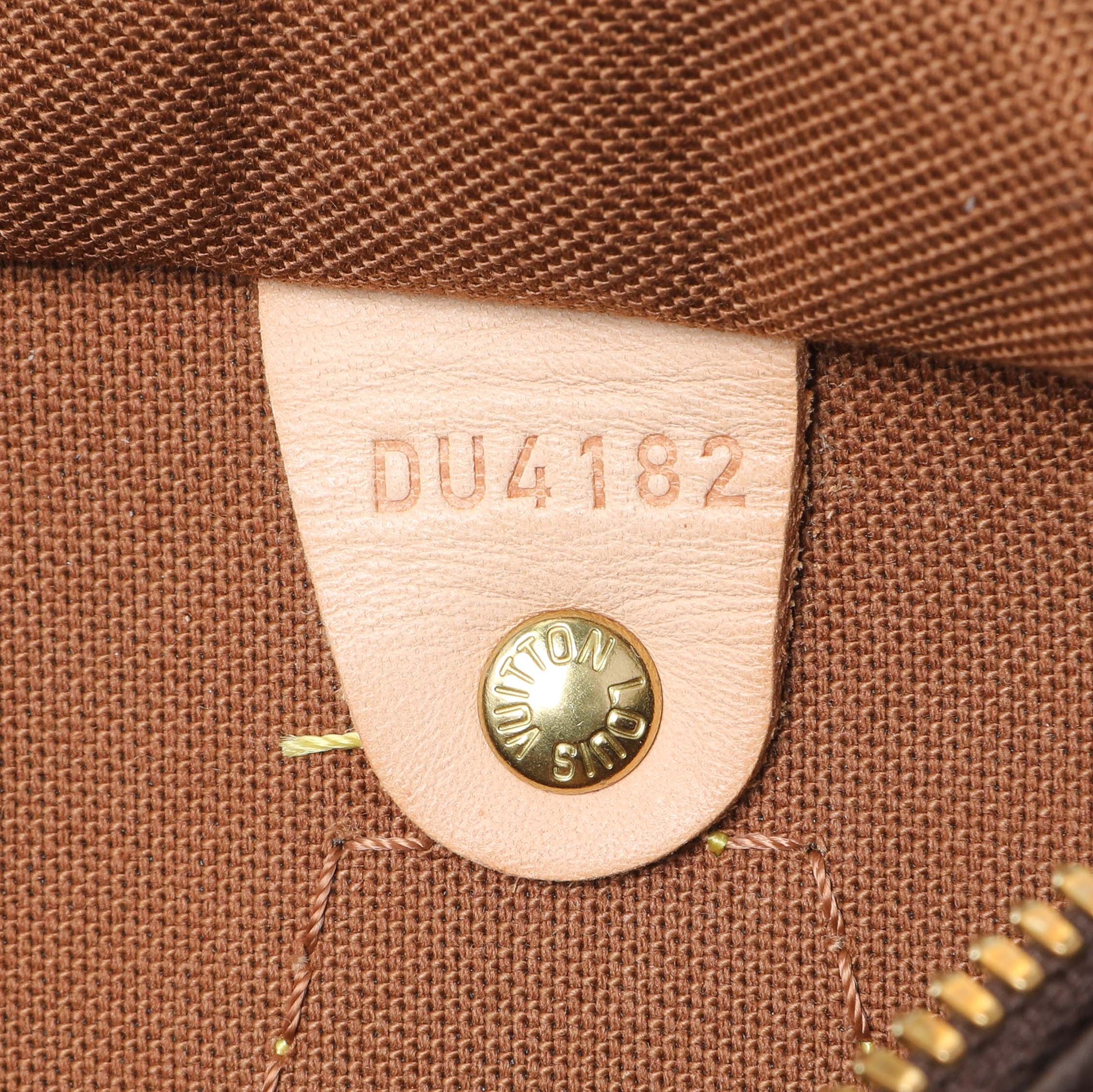 Exclusive Louis Vuitton Monogram Speedy Bandouliere 25 — Alternate View 10