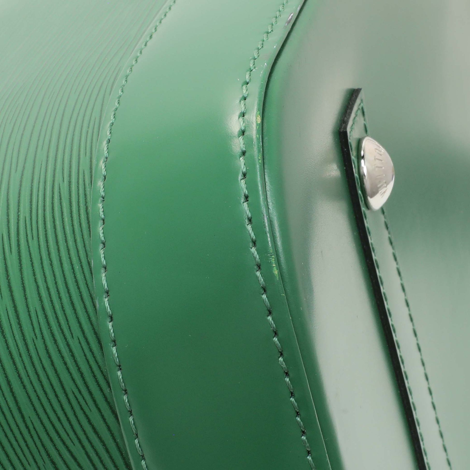 Exclusive Louis Vuitton Green Epi Alma GM — Top View