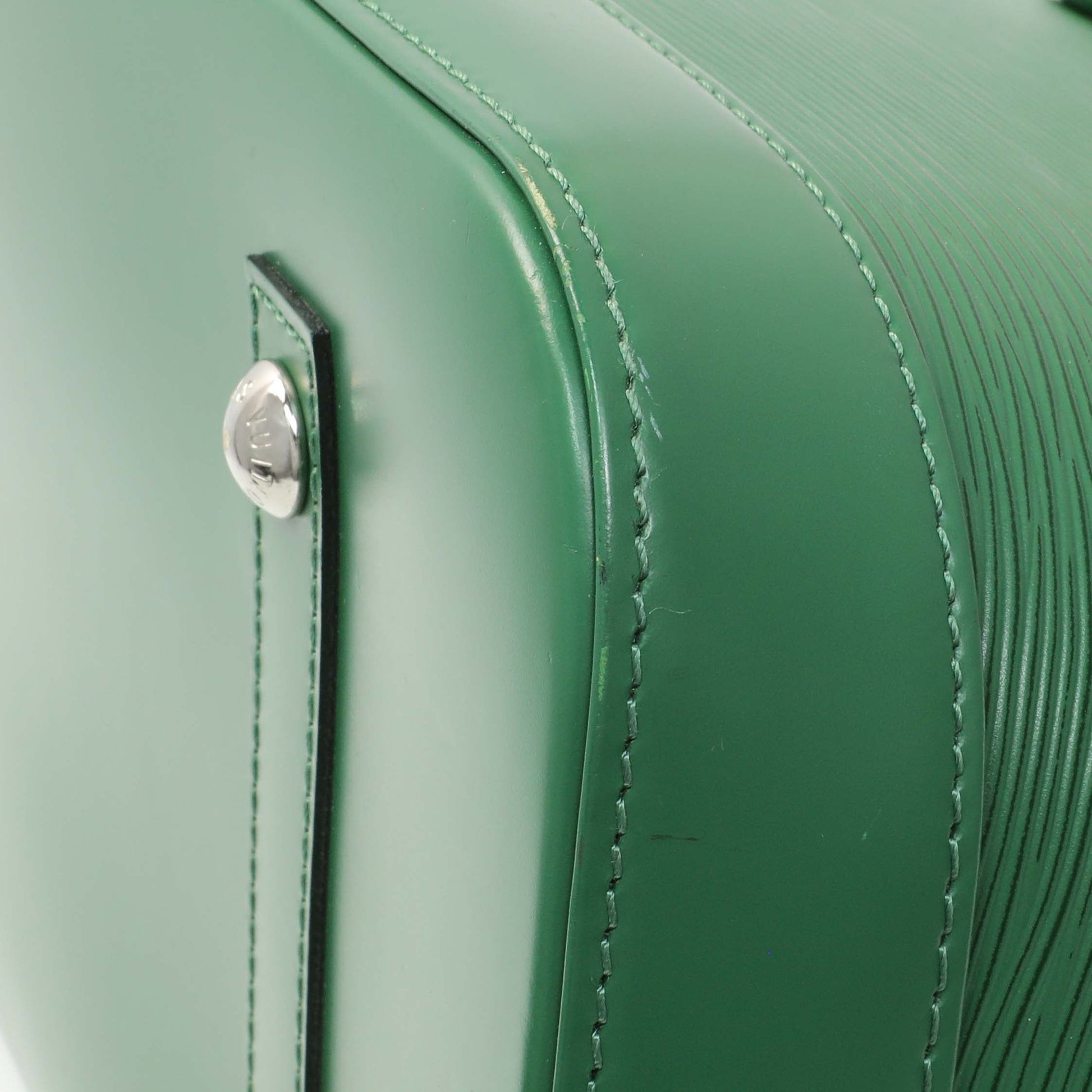 Exclusive Louis Vuitton Green Epi Alma GM — Alternate View 7