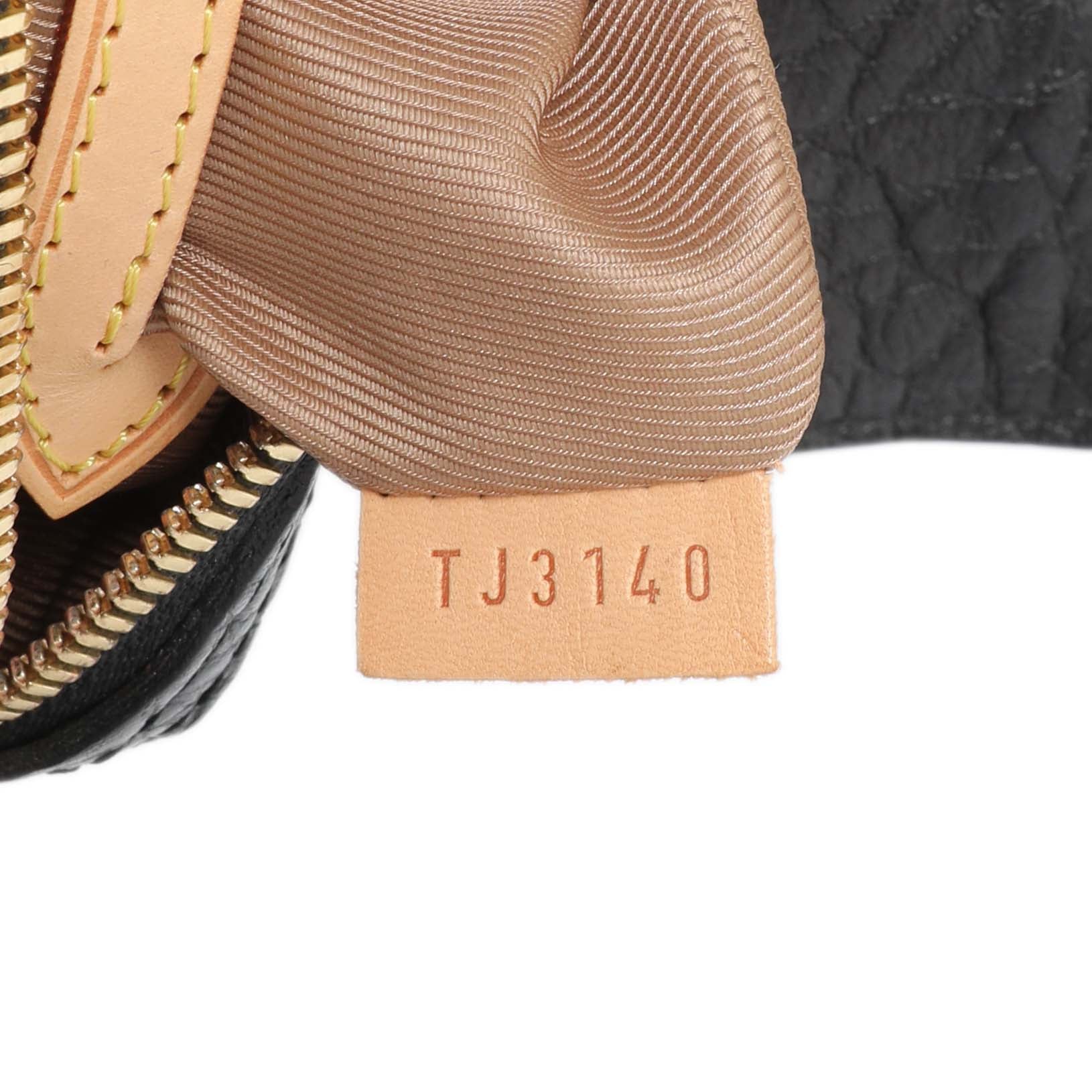 Exclusive Louis Vuitton Monogram Fleur De Jais Carrousel — Alternate View 10