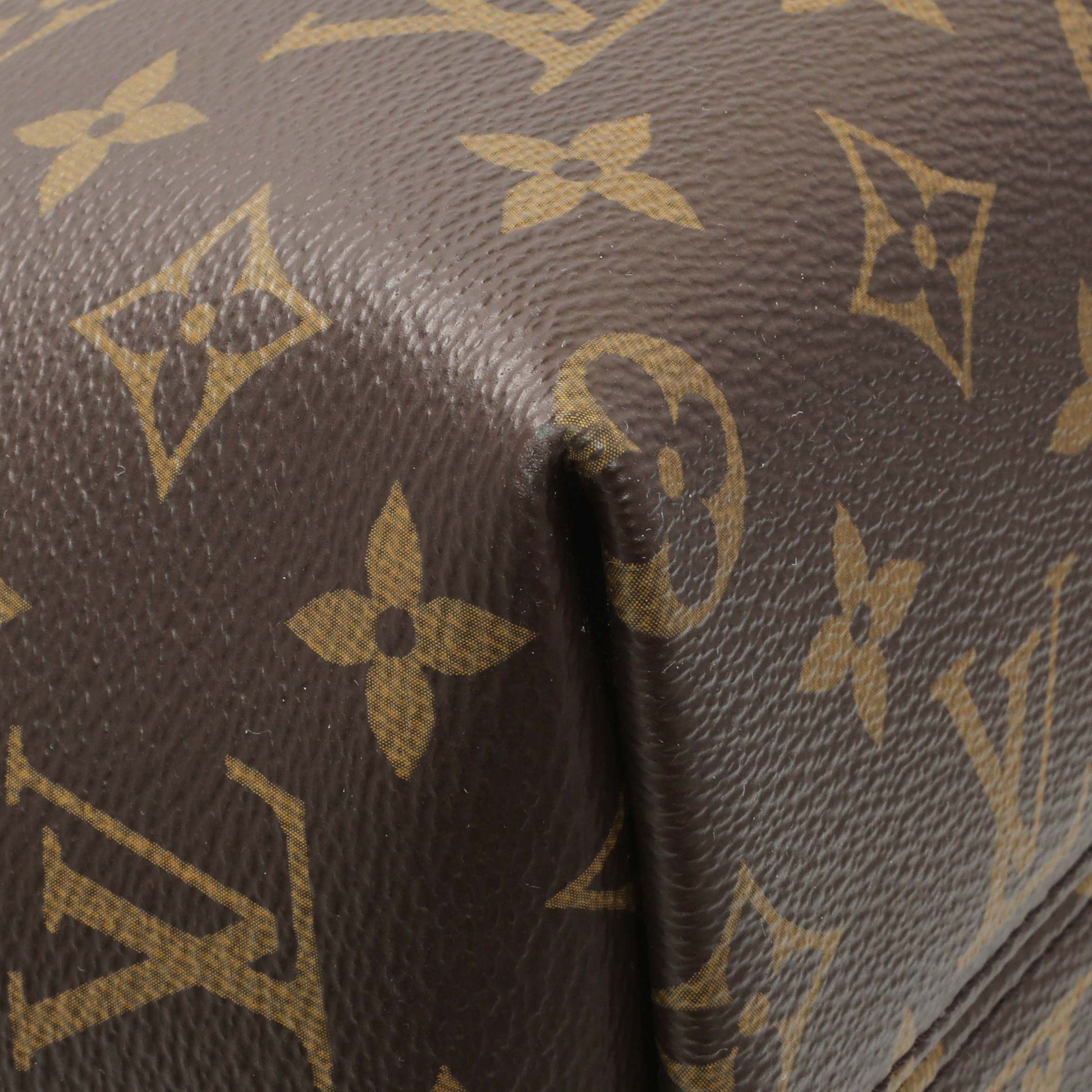 Exclusive Louis Vuitton Monogram Boetie PM NM — Top View