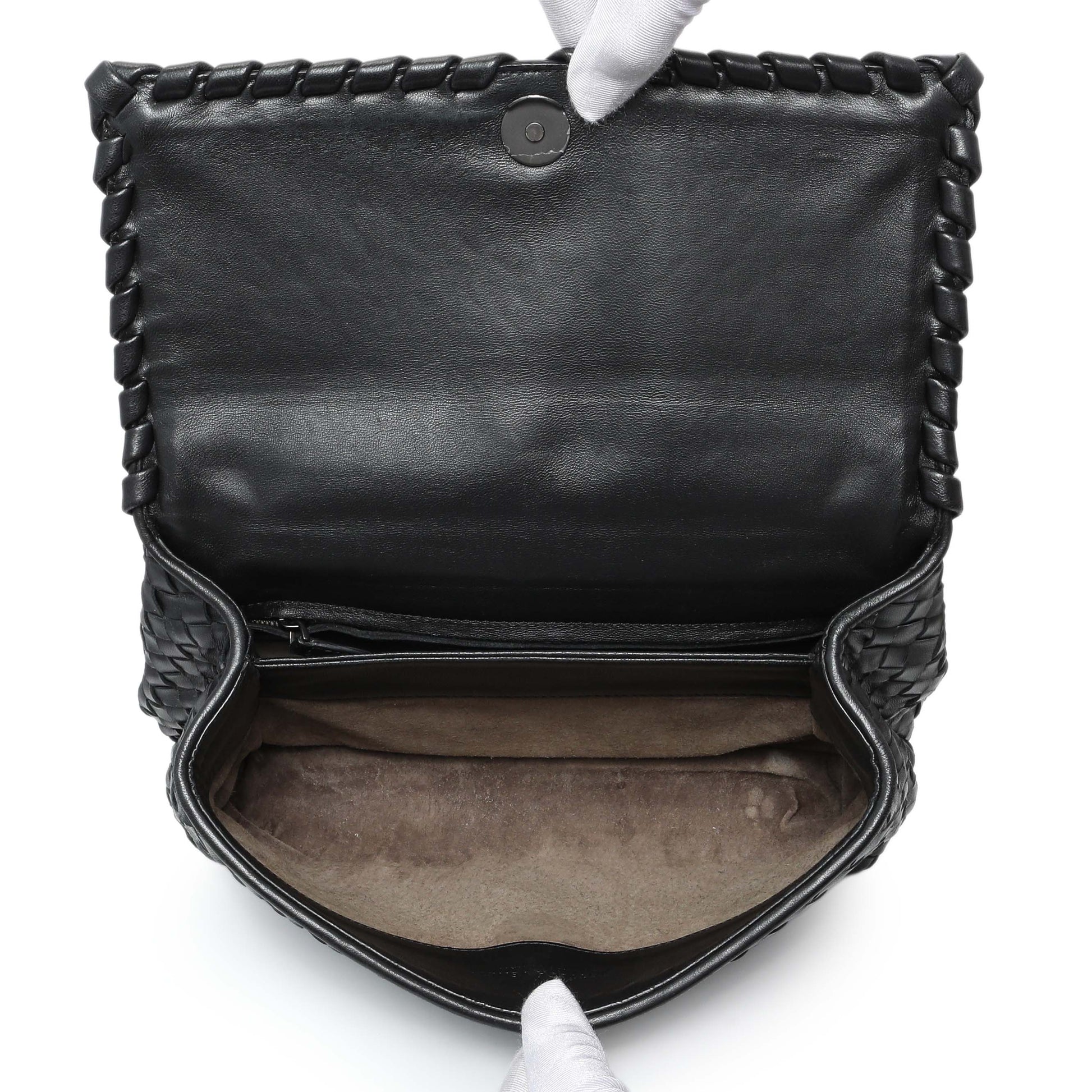 Exclusive Bottega Veneta Black Nappa Intrecciato Small Olimpia Shoulder Bag — Alternate View 9