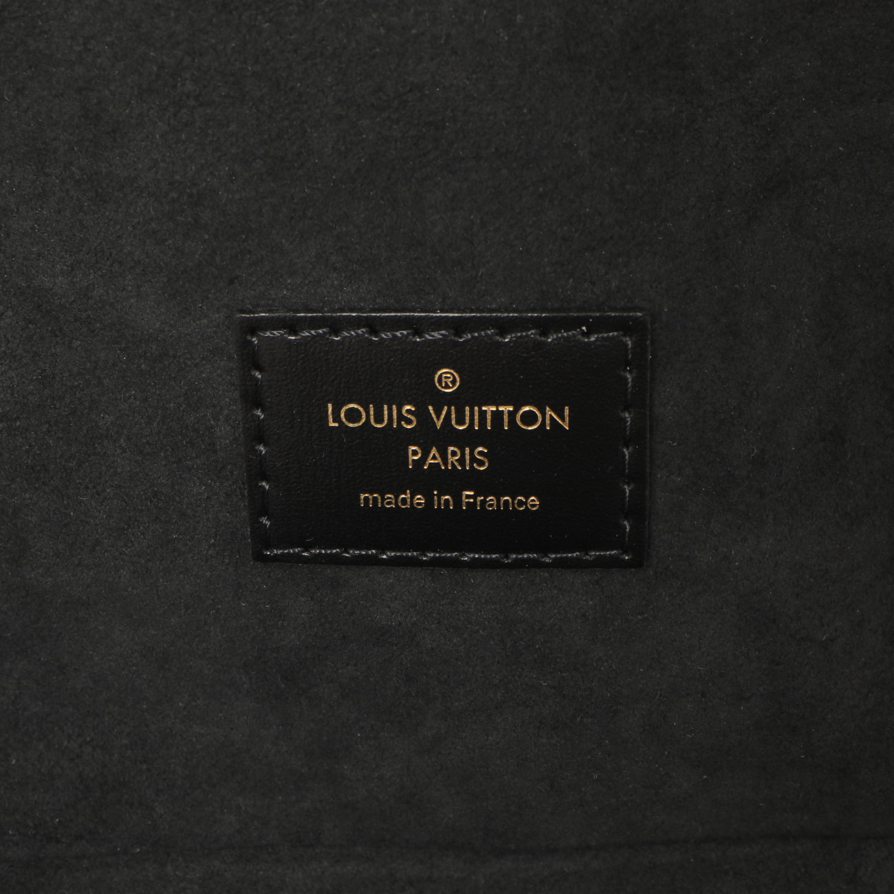 Exclusive Louis Vuitton Monogram Reverse Vanity PM — Detail View