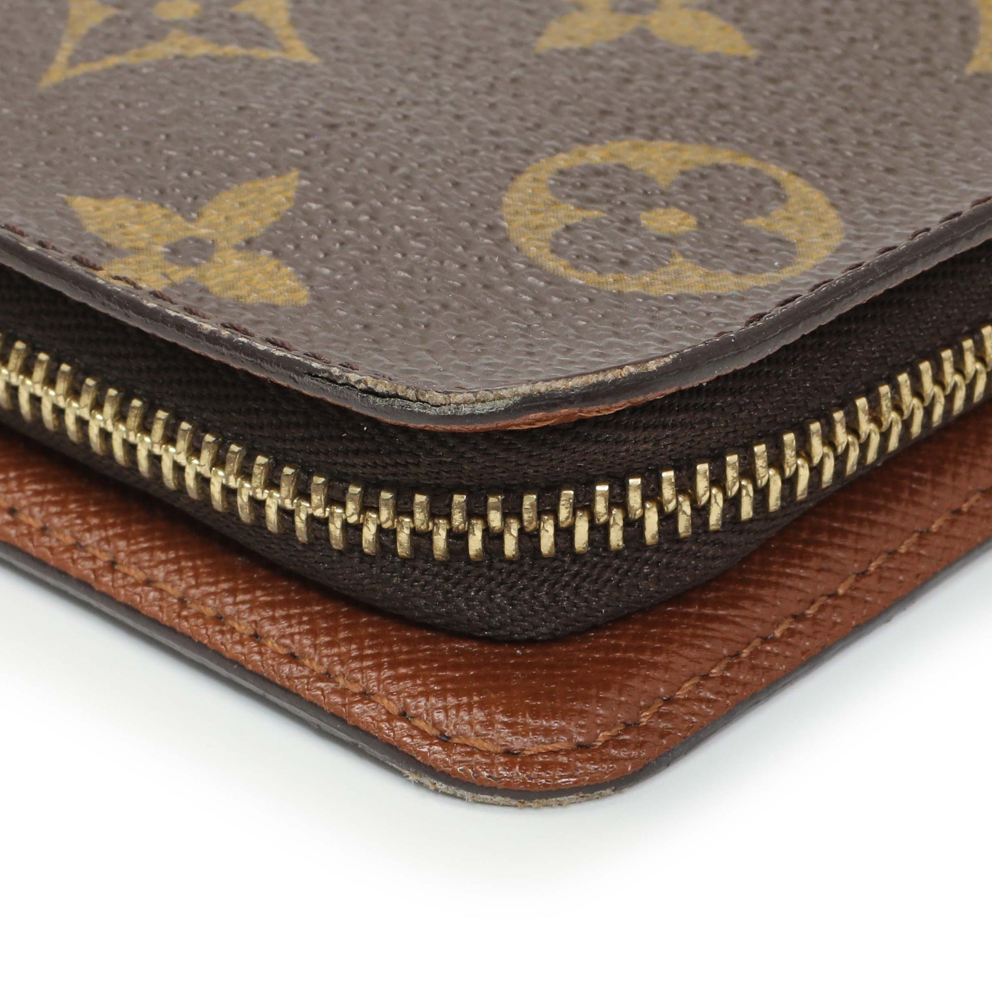 Exclusive Louis Vuitton Monogram Porte-Monnaie Zippy Wallet — Alternate View 7