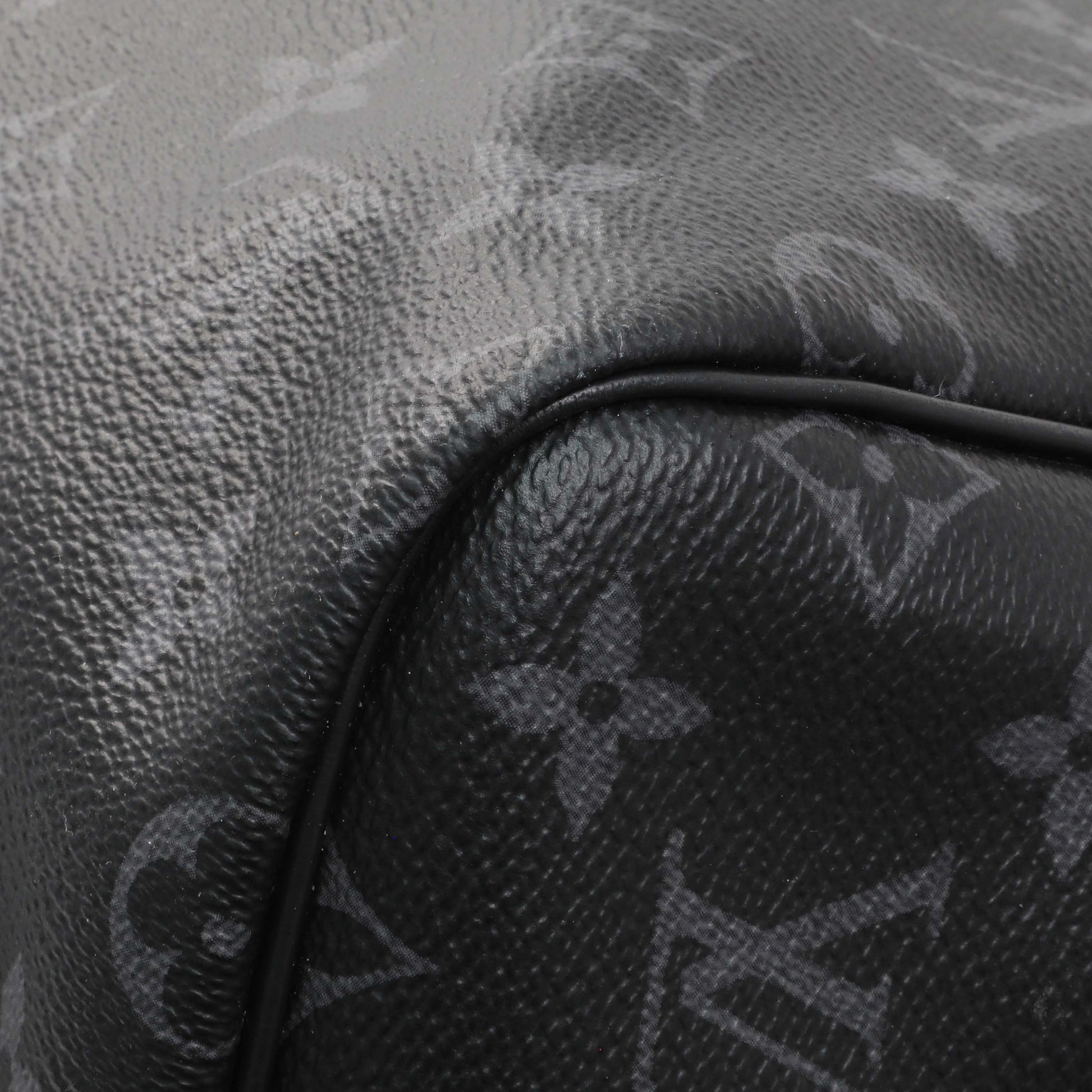 Exclusive Louis Vuitton Monogram Eclipse Keepall Bandouliere 55 — Alternate View 7