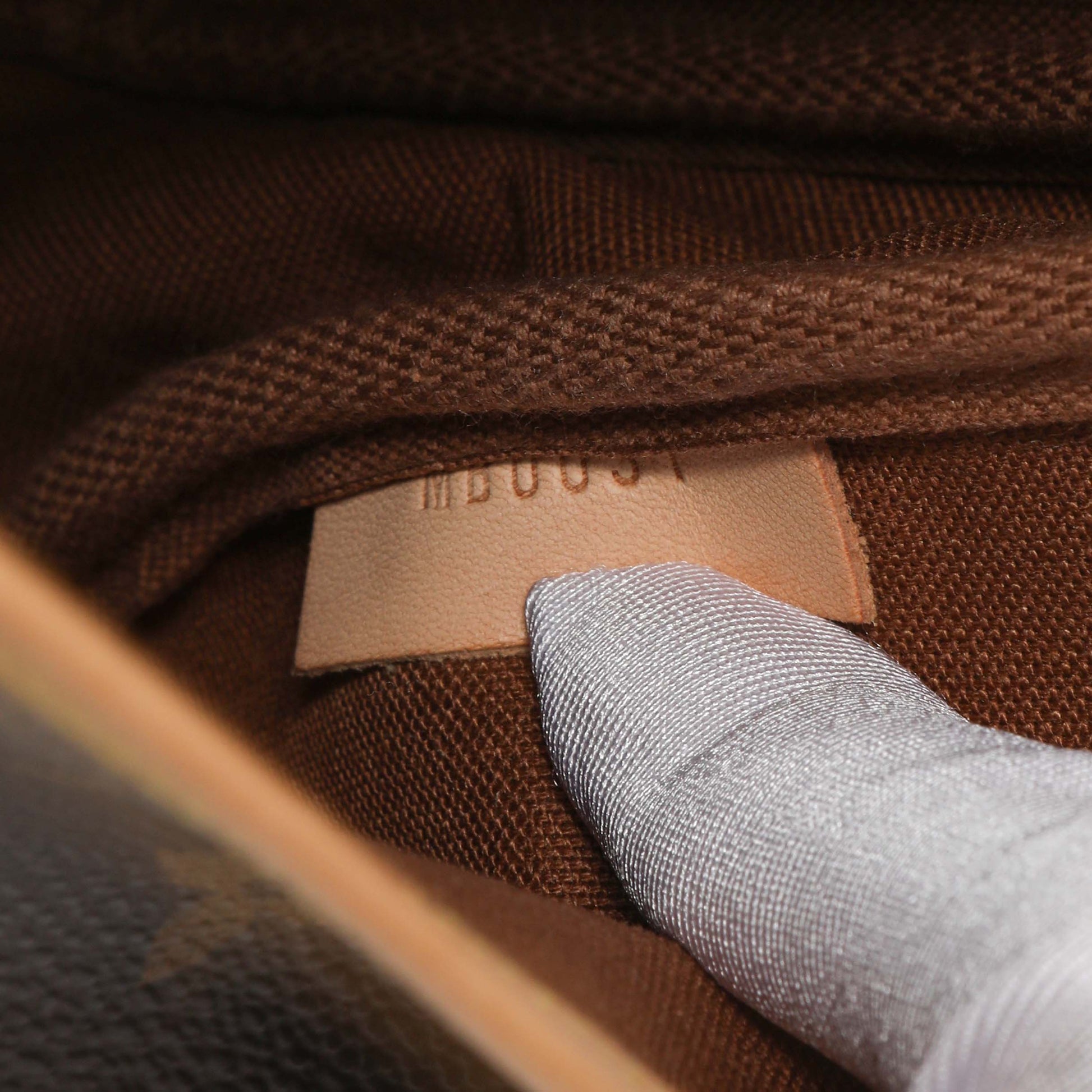 Exclusive Louis Vuitton Monogram Saumur 30 — Alternate View 11