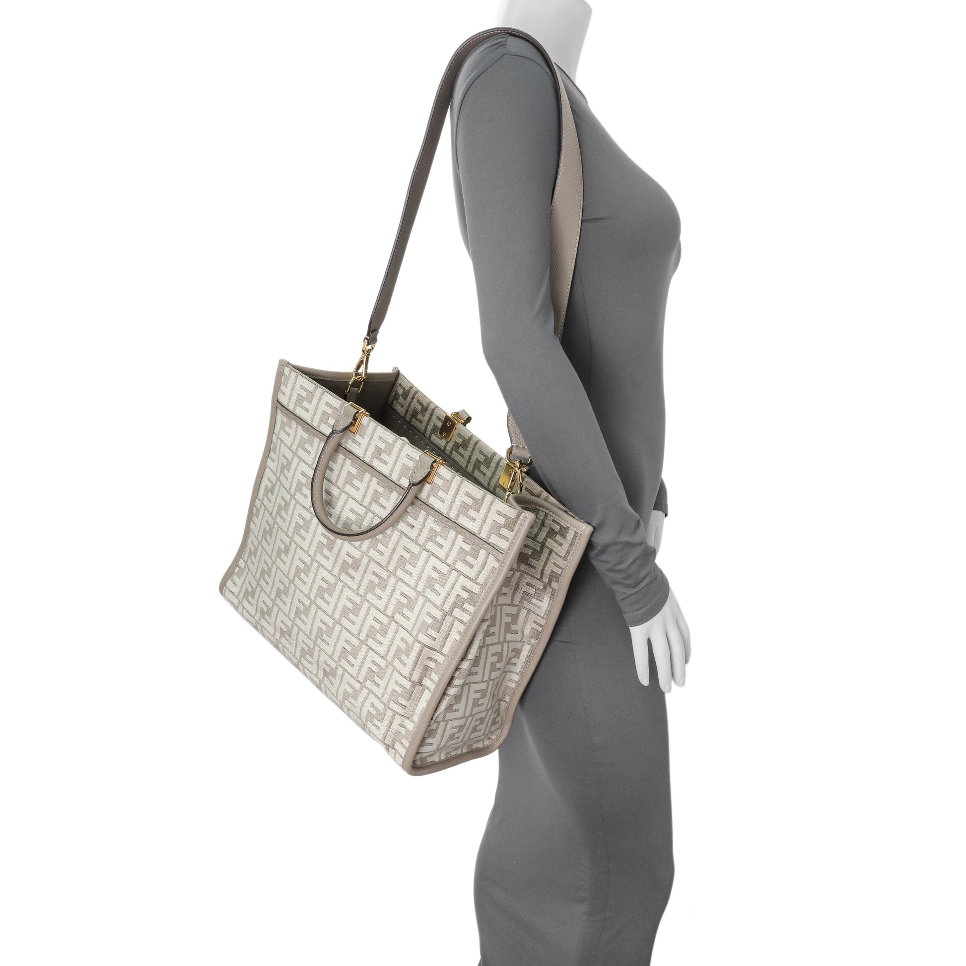 Exclusive Fendi Dove Grey Chenille Vitello Cher Sunshine FF Motif Medium Tote — Alternate View 7