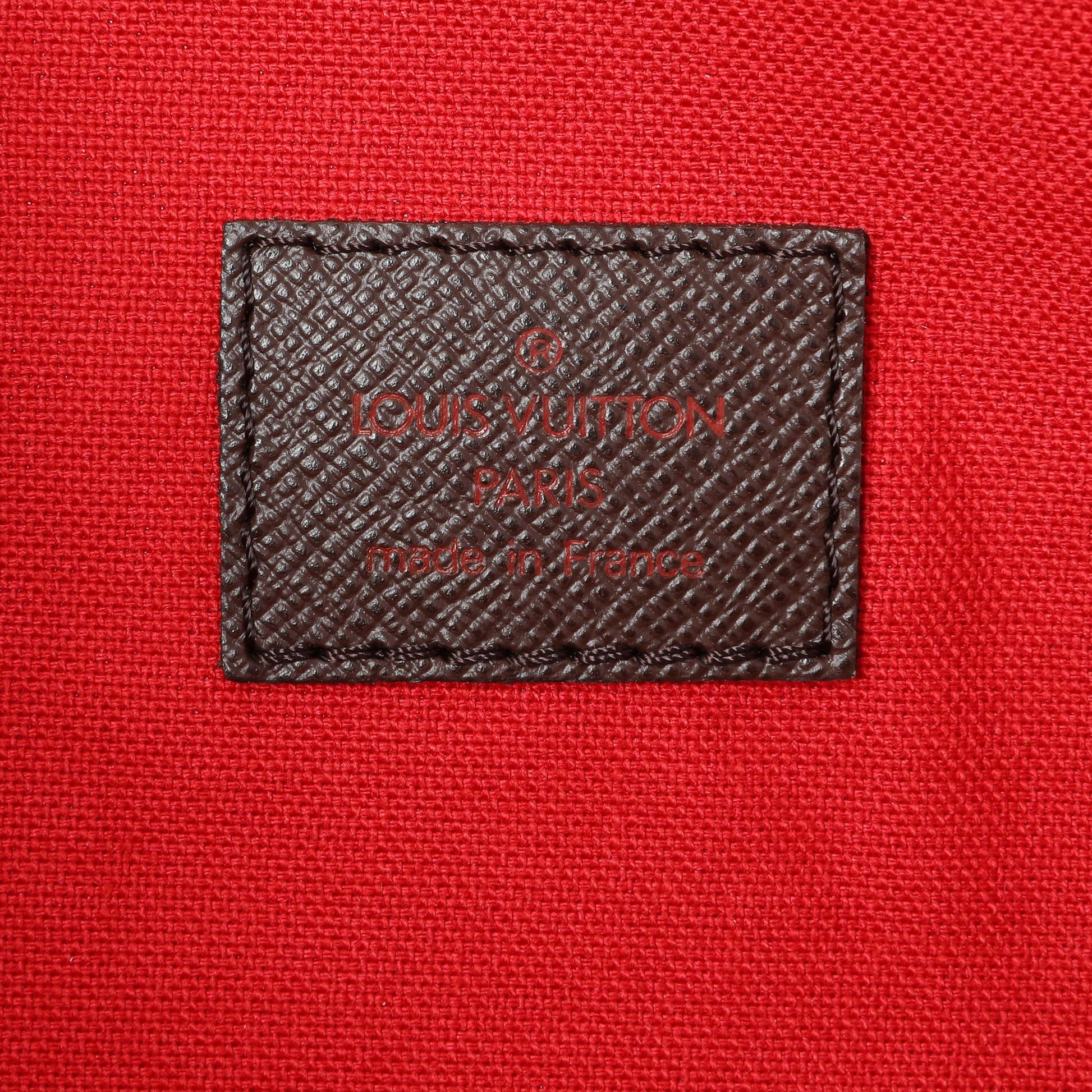Exclusive Louis Vuitton Damier Ebene Belem MM — Detail View