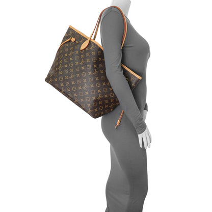 Exclusive Louis Vuitton Monogram Neo Neverfull MM — Alternate View 10