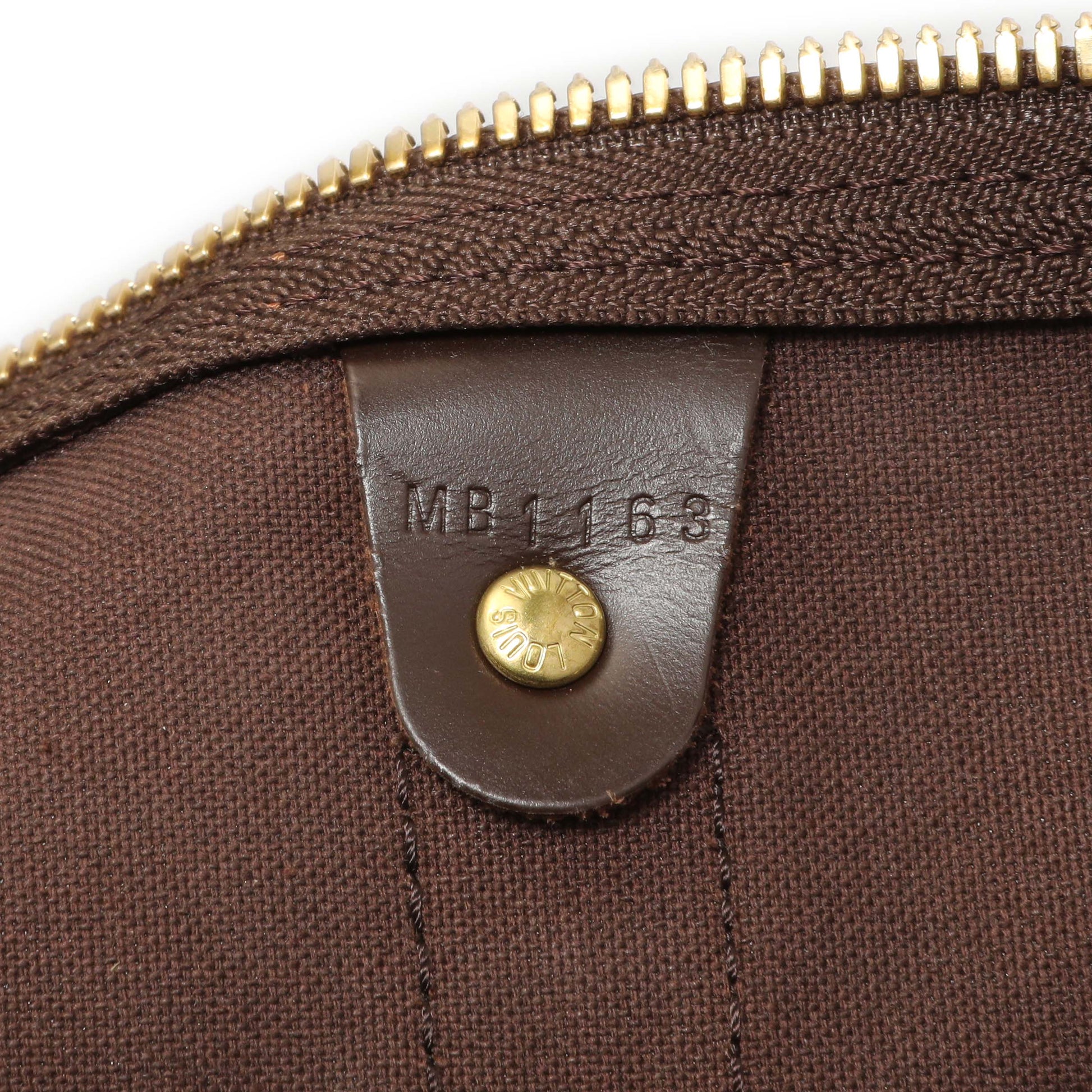 Exclusive Louis Vuitton Damier Ebene Keepall Bandouliere 55 — Alternate View 10