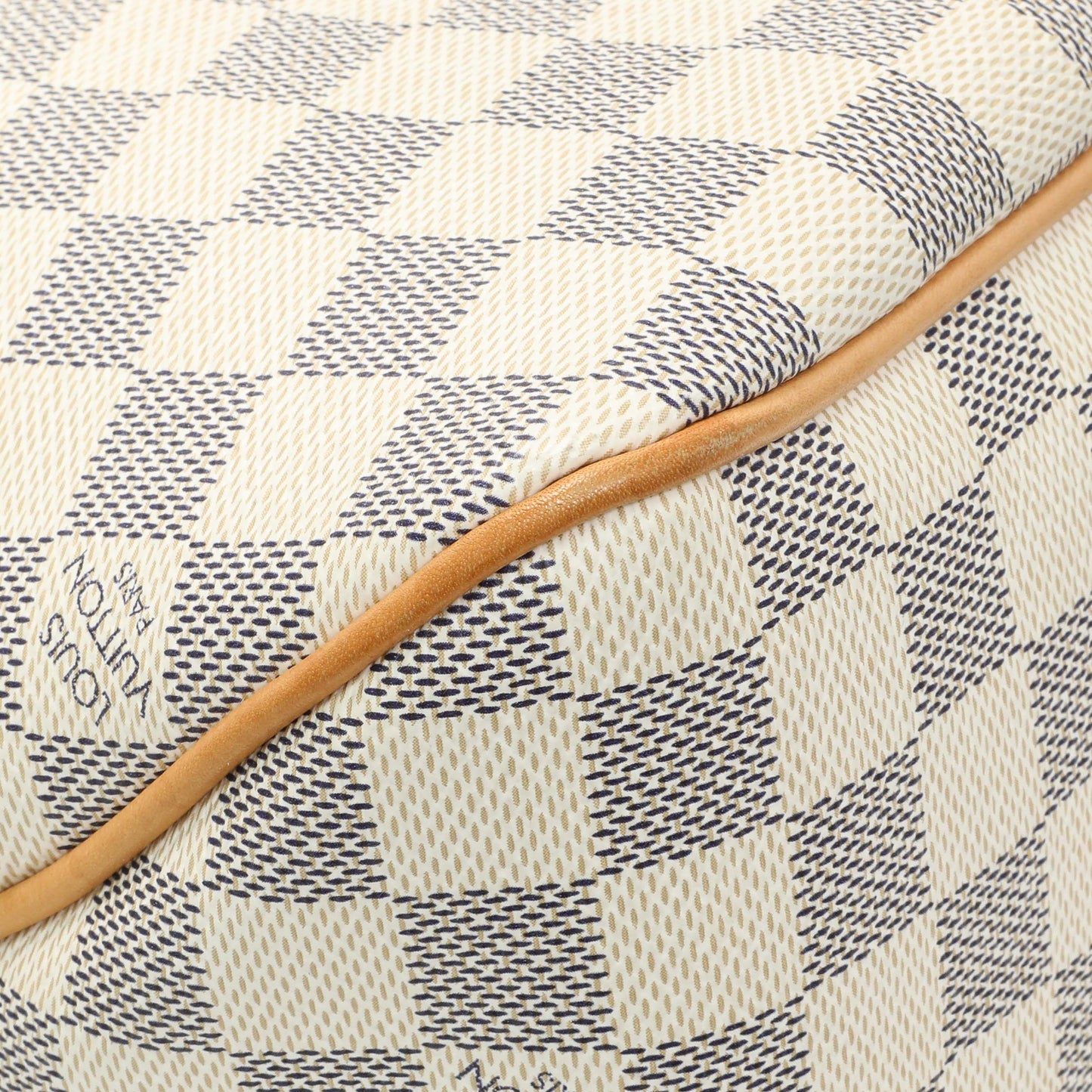 Exclusive Louis Vuitton Damier Azur Delightful PM — Top View