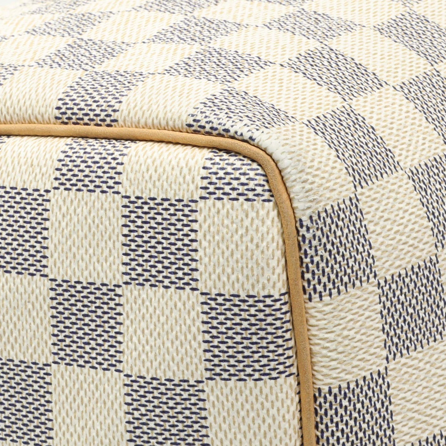 Exclusive Louis Vuitton Damier Azur Speedy 30 — Top View