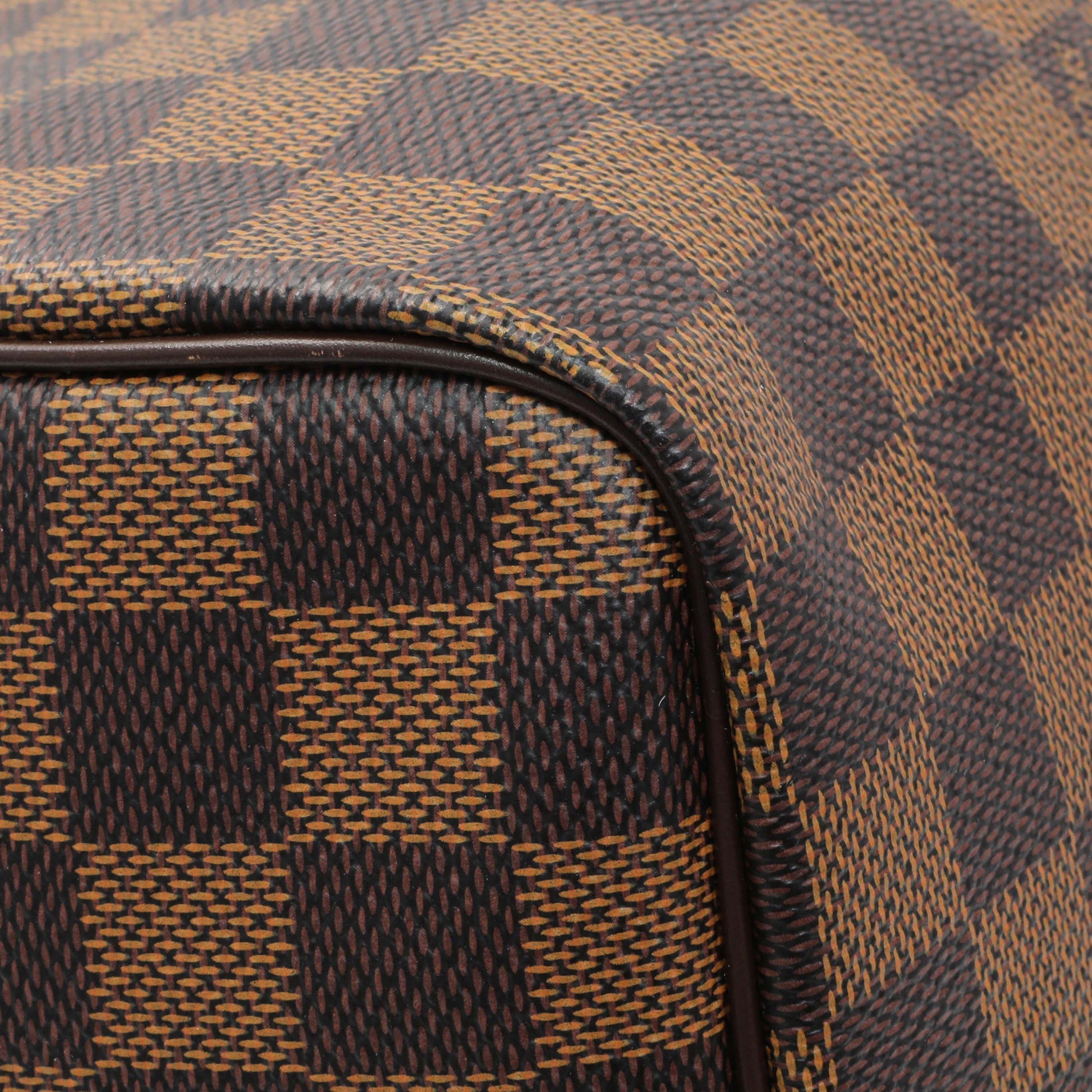 Exclusive Louis Vuitton Damier Ebene Speedy 35 — Top View