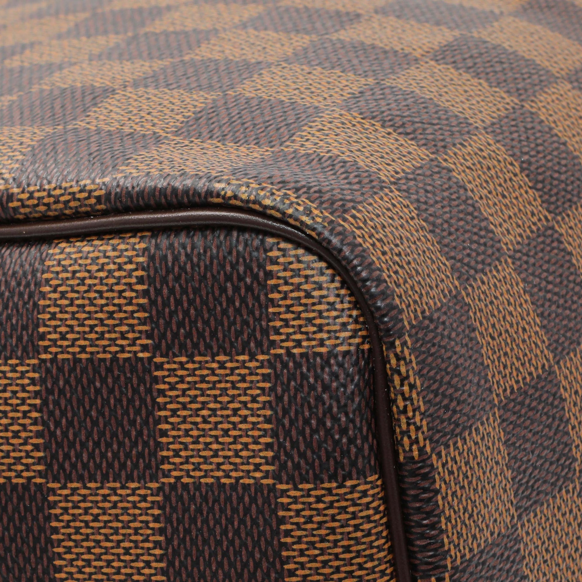 Exclusive Louis Vuitton Damier Ebene Speedy 35 — Lifestyle View