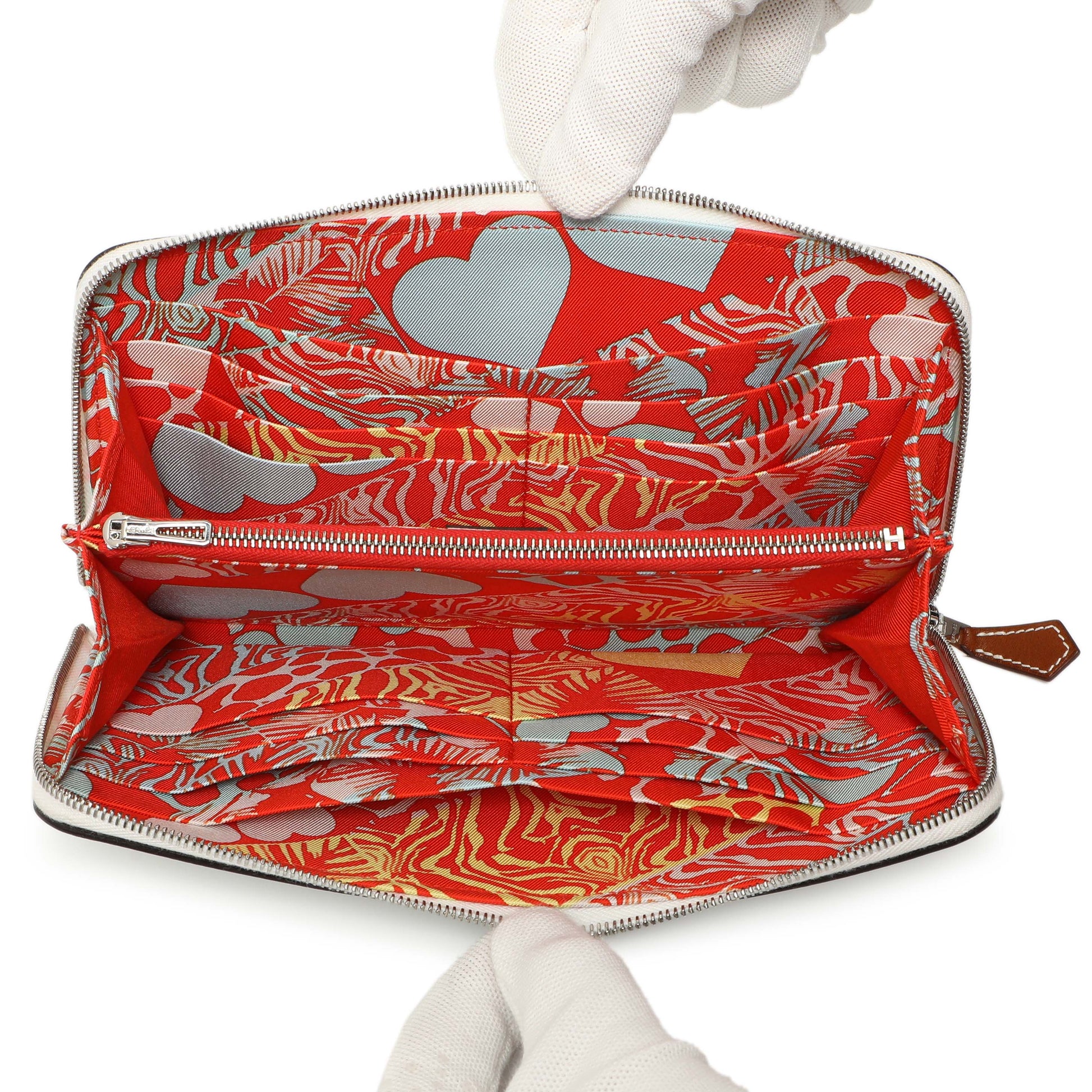Exclusive Hermes New White Evercolor Silk'in Long Wallet — Alternate View 12