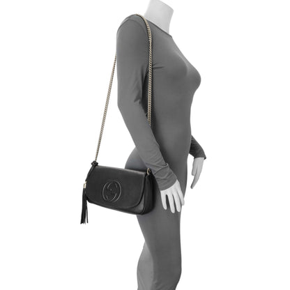 Exclusive Gucci Black Pebbled Calfskin Medium Soho Flap Crossbody — Alternate View 7