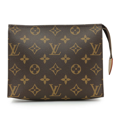 Exclusive Louis Vuitton Monogram Toiletry Pouch 19 — Front View