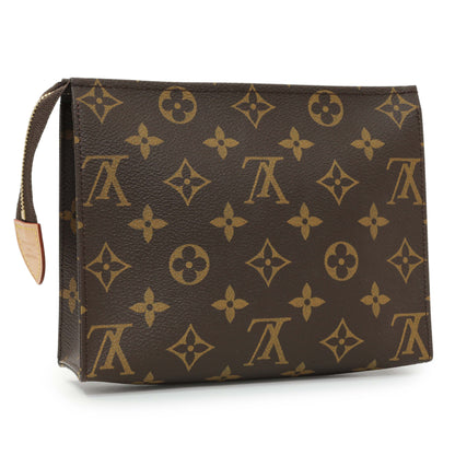 Exclusive Louis Vuitton Monogram Toiletry Pouch 19 — Side View