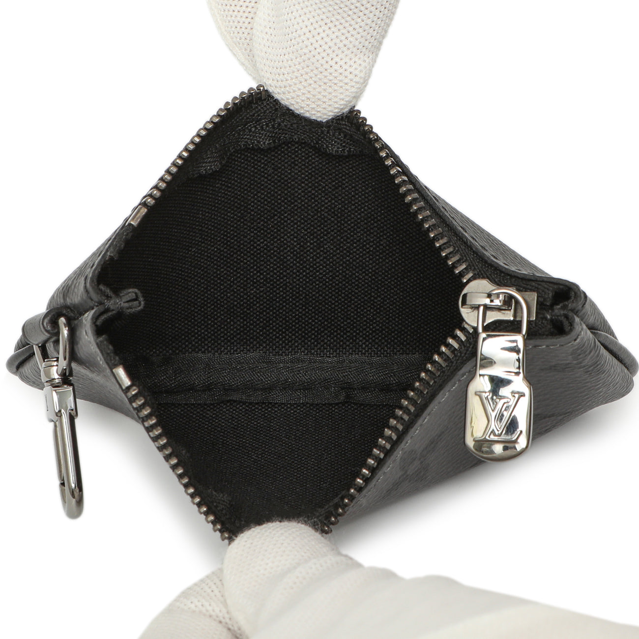 Exclusive Louis Vuitton Monogram Eclipse Reverse Trio Messenger — Alternate View 16