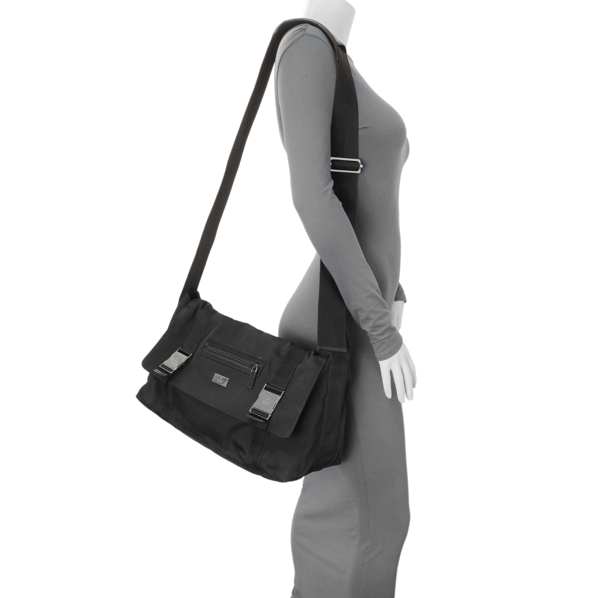Exclusive Gucci Black Nylon Messenger Crossbody Shoulder Bag — Alternate View 7