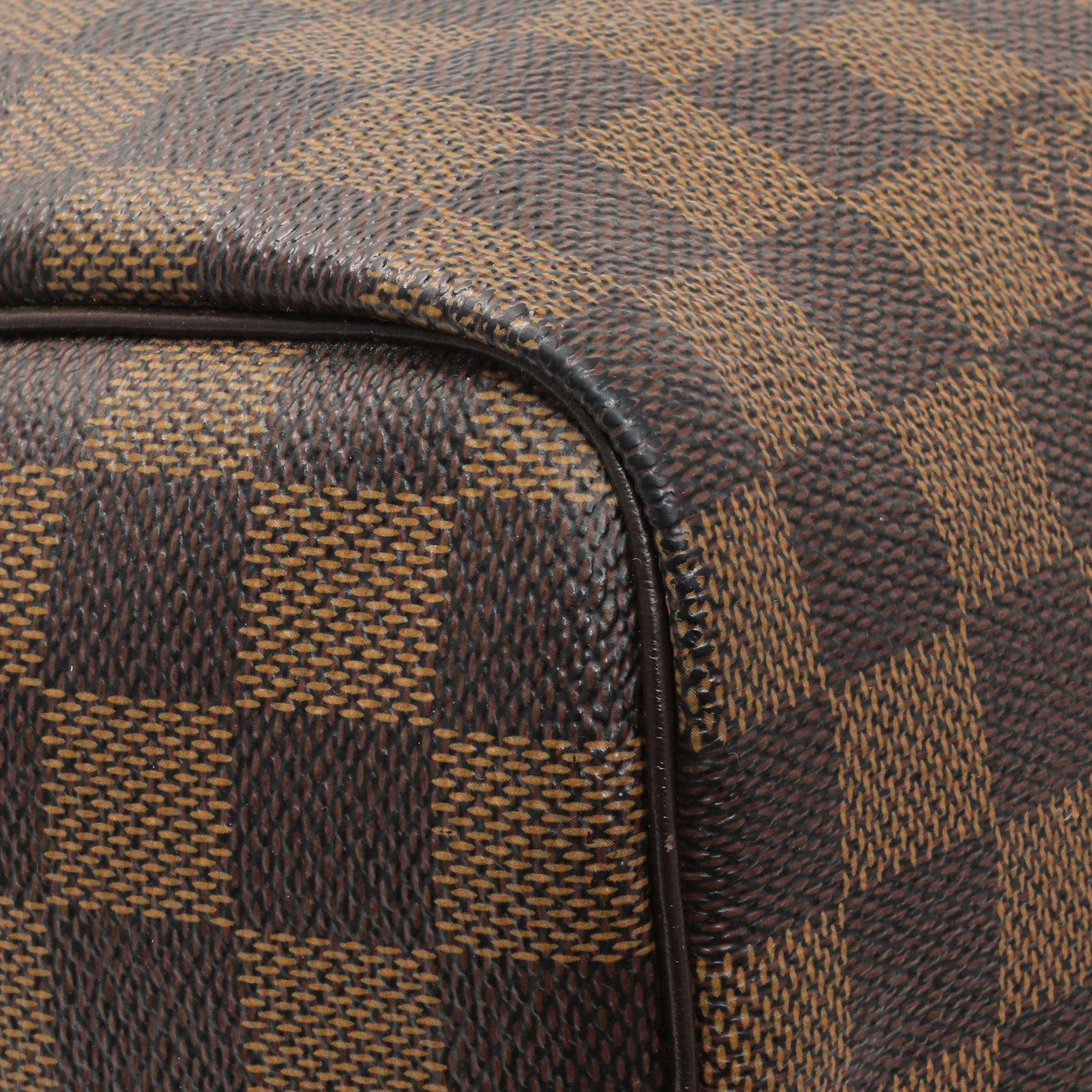 Exclusive Louis Vuitton Damier Ebene Speedy 30 — Top View