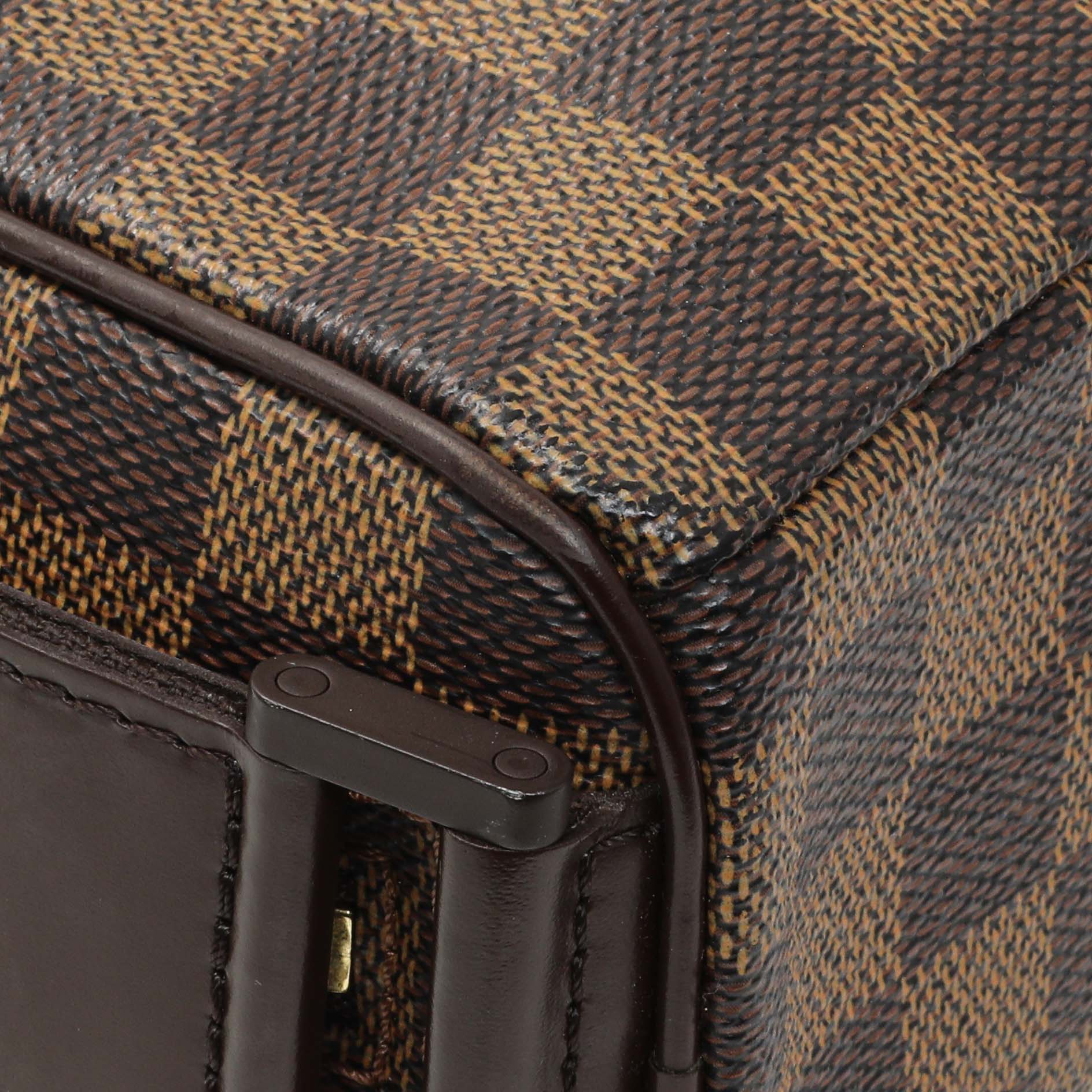 Exclusive Louis Vuitton Damier Ebene Olav PM — Lifestyle View