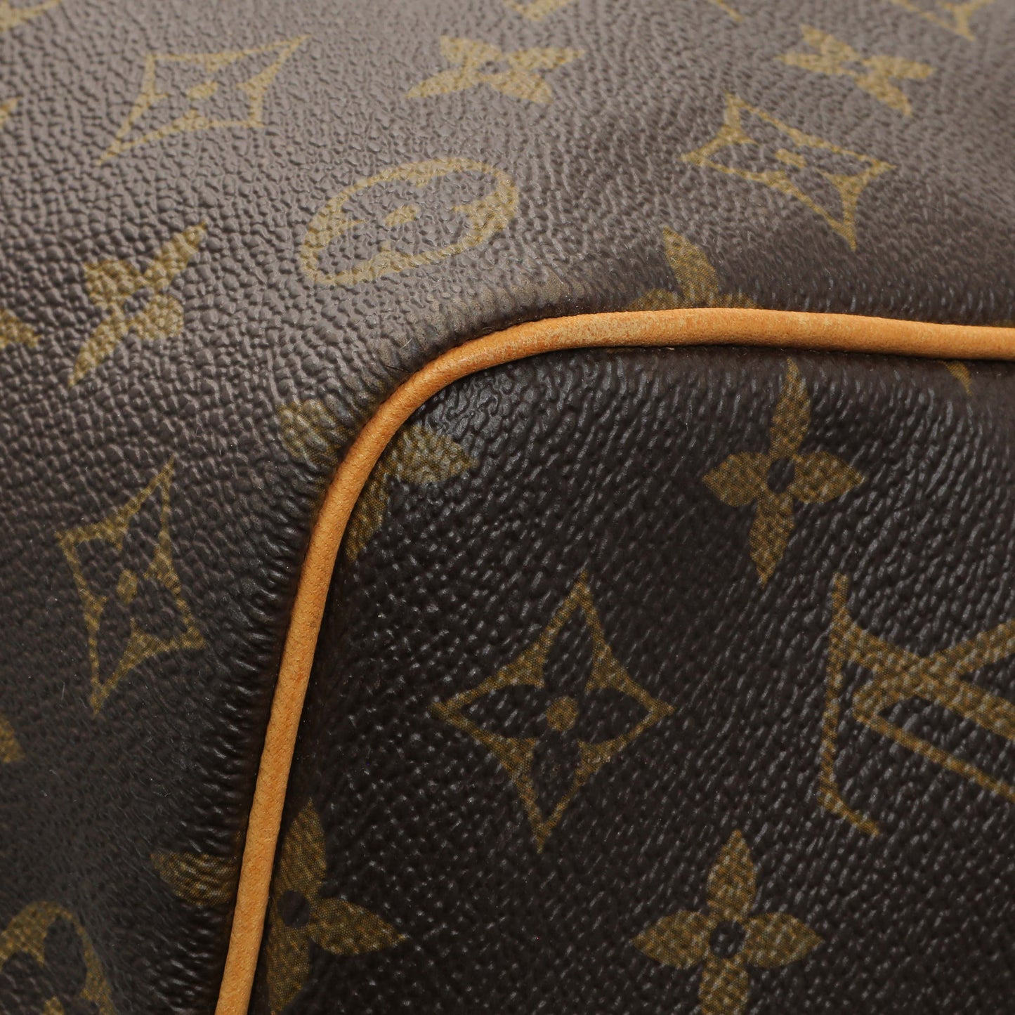 Exclusive Louis Vuitton Monogram Keepall 50 — Lifestyle View
