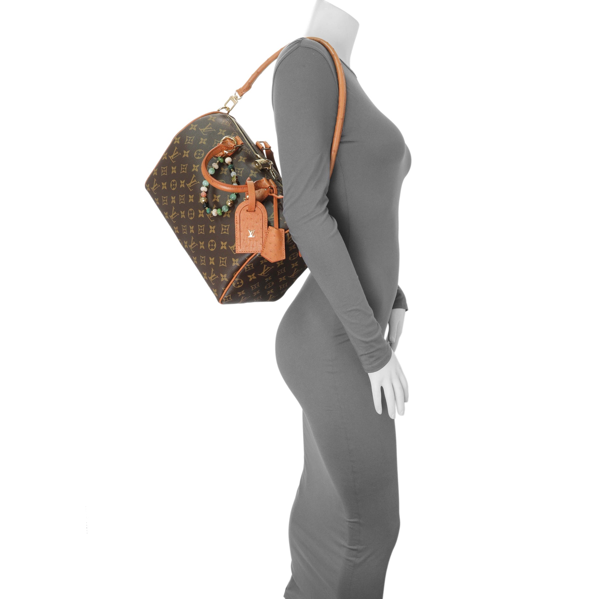 Exclusive Louis Vuitton Monogram Speedy Soft 30 Boho — Lifestyle View