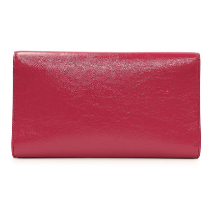 Exclusive Saint Laurent Fuchsia Textured Patent Monogram Large Belle De Jour Clutch — Side View