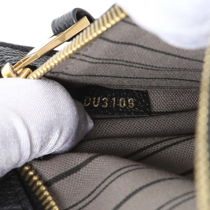 Exclusive Louis Vuitton Black Empreinte Pochette Metis — Lifestyle View