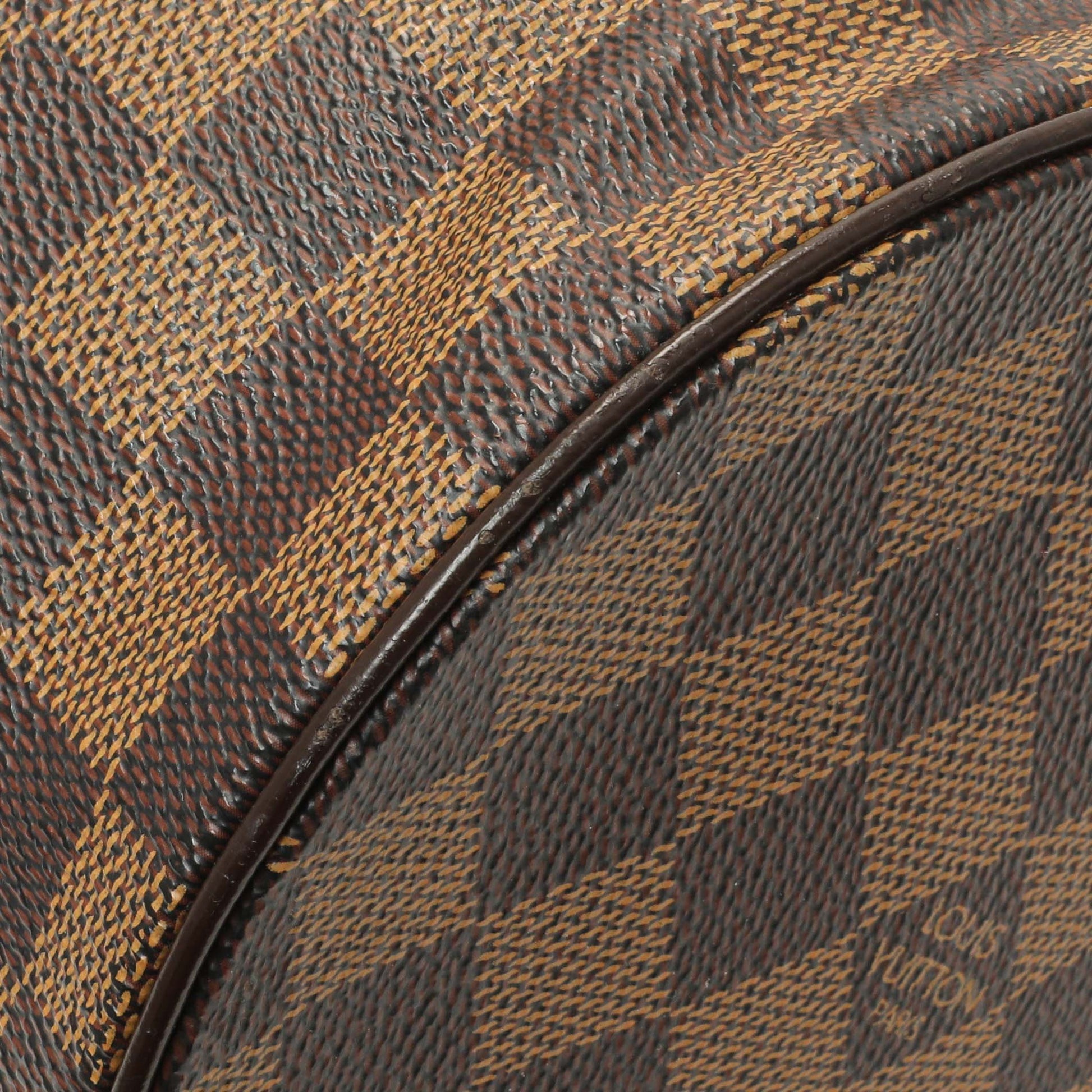 Exclusive Louis Vuitton Damier Ebene Papillon 30 — Lifestyle View
