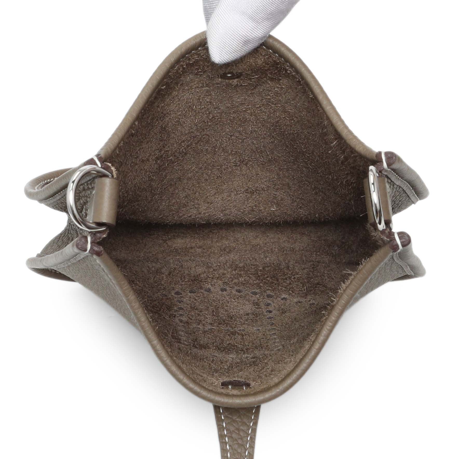Exclusive Hermes Etoupe Clemence Amazone Evelyne TPM — Top View