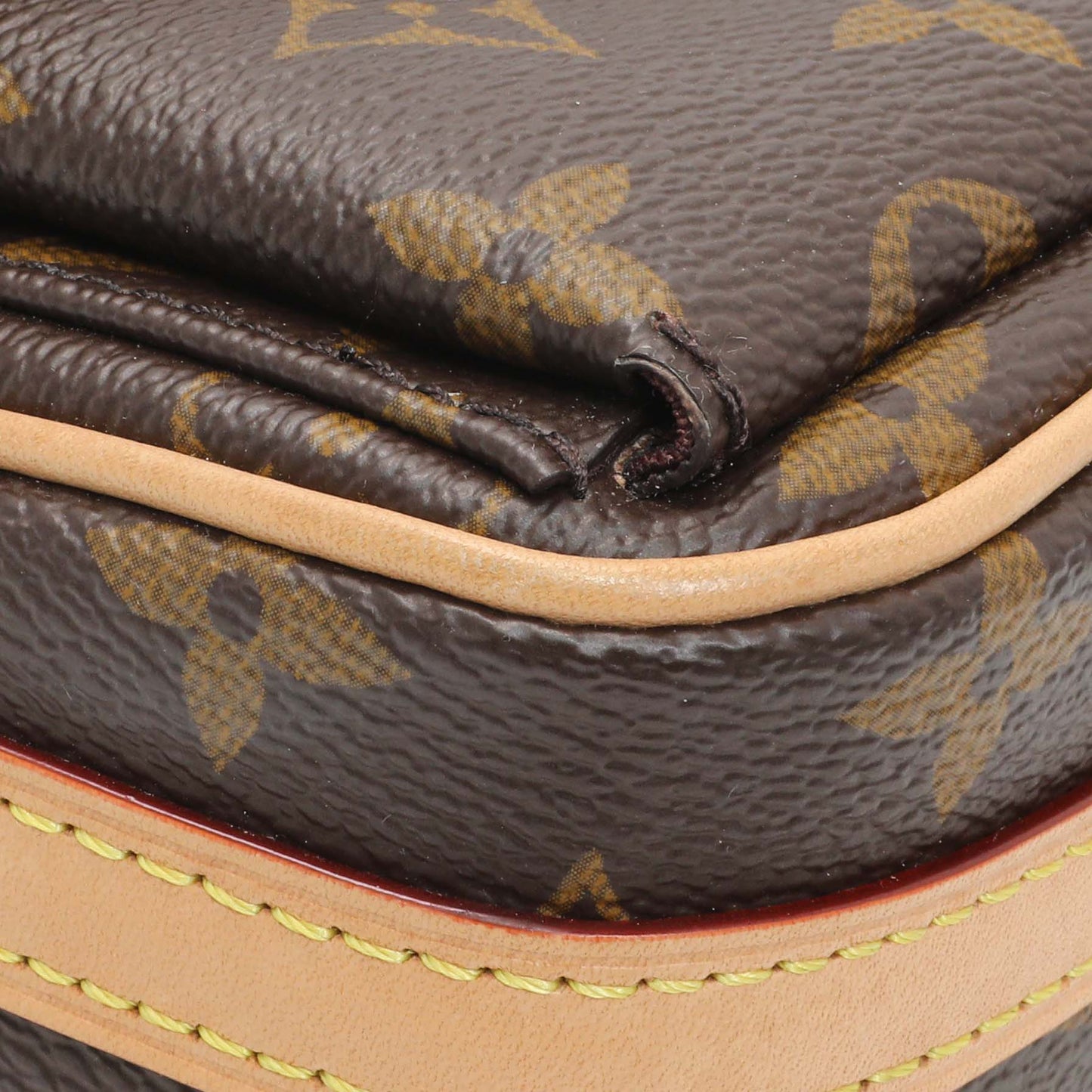 Exclusive Louis Vuitton Monogram Vivacite — Top View