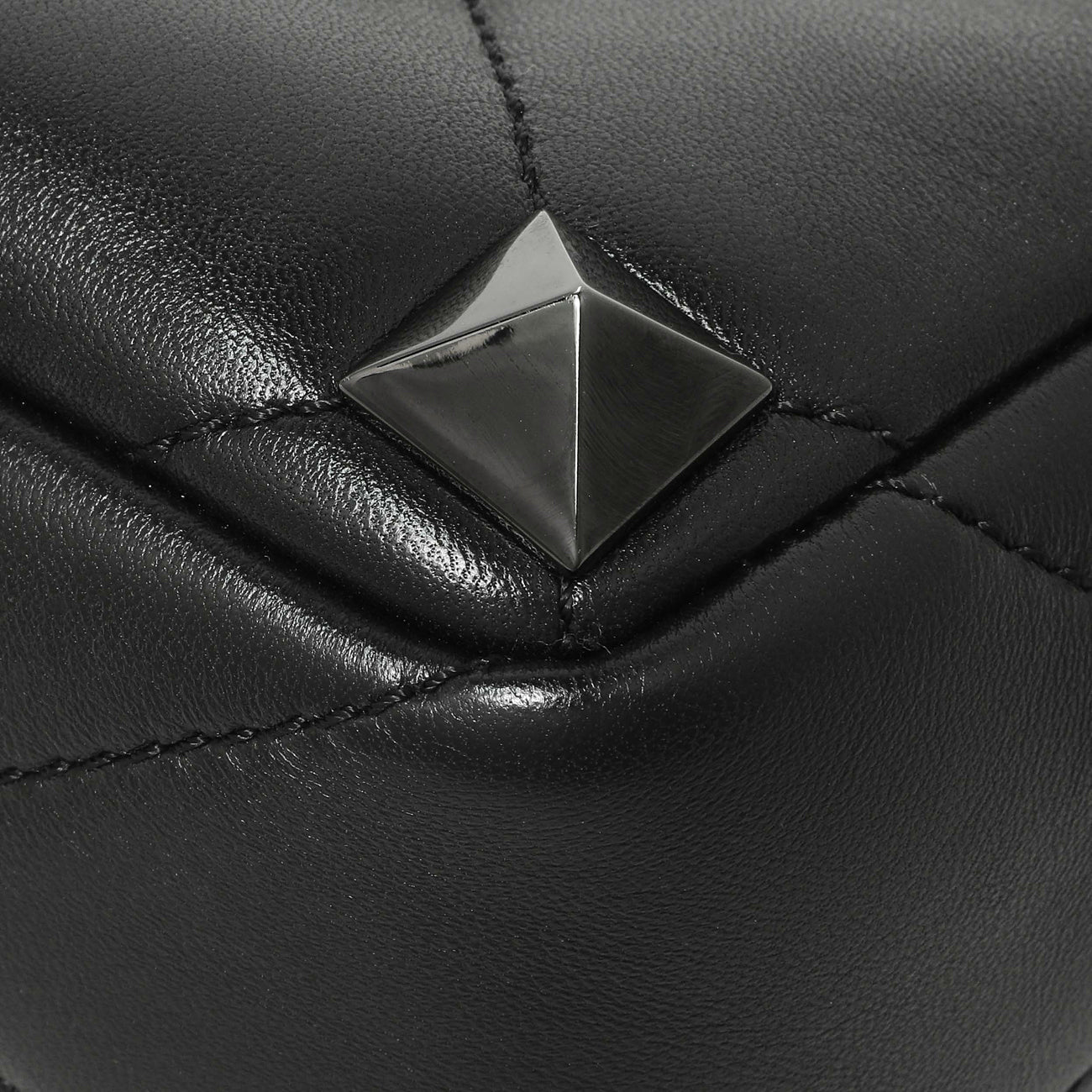 Exclusive Valentino Black Nappa Monochrome Medium Roman Stud Shoulder Bag — Alternate View 7