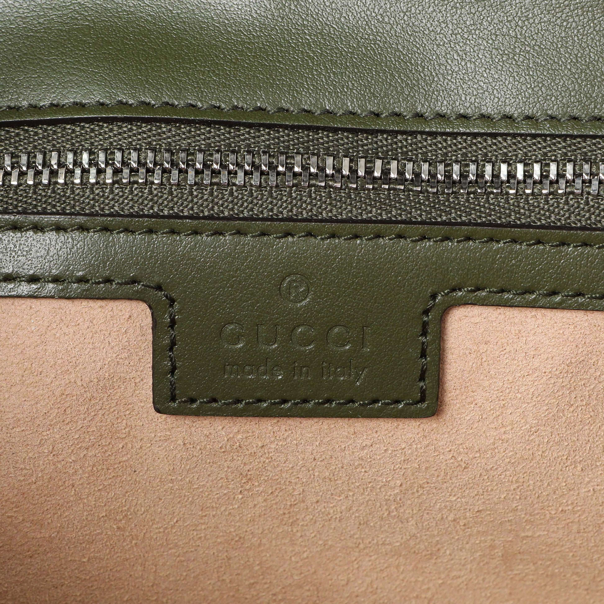 Exclusive Gucci Green Calfskin Matelasse Aria Small GG Marmont Shoulder Bag — Alternate View 9