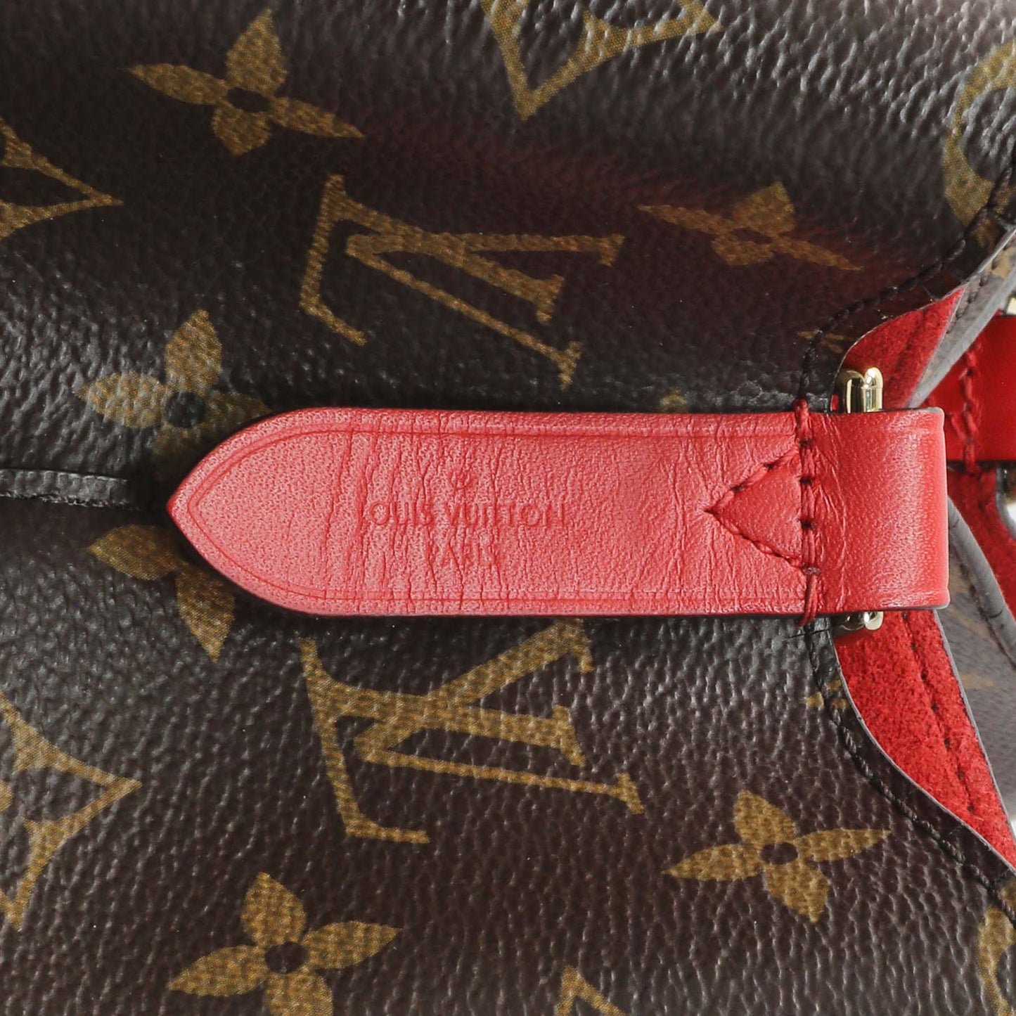 Exclusive Louis Vuitton Monogram Neonoe MM — Alternate View 9