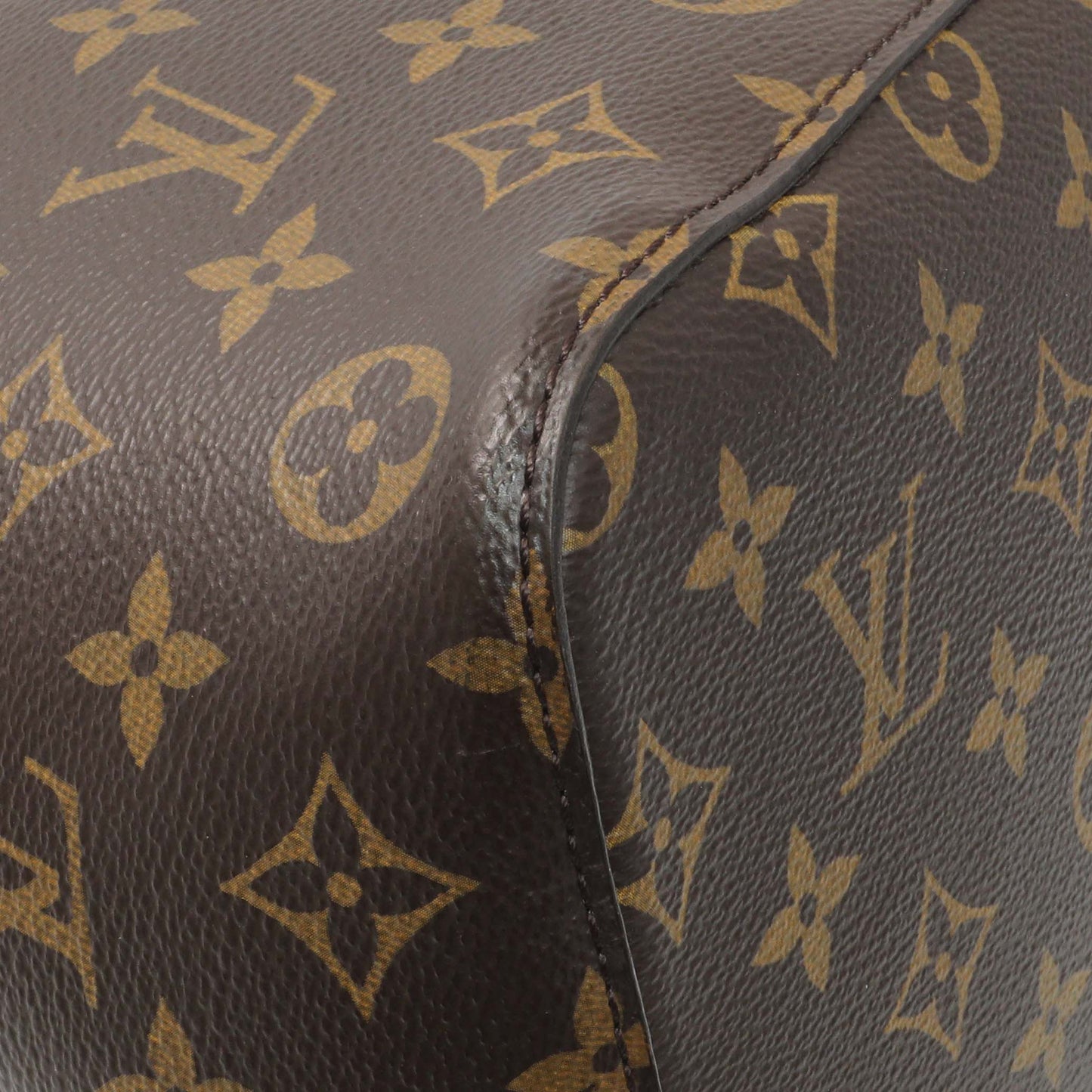 Exclusive Louis Vuitton Monogram Neonoe MM — Top View